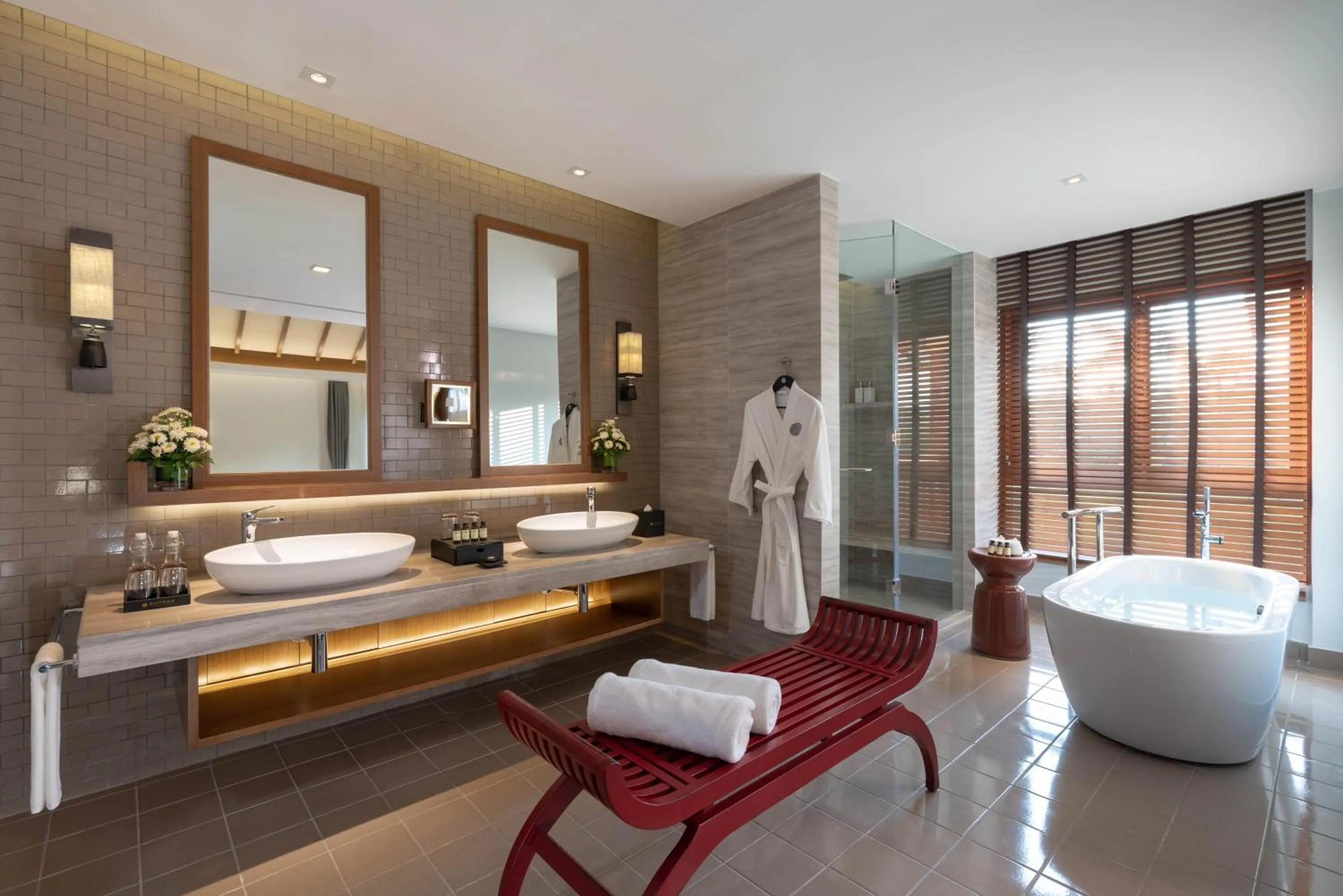 Bathroom in Pullman Luang Prabang