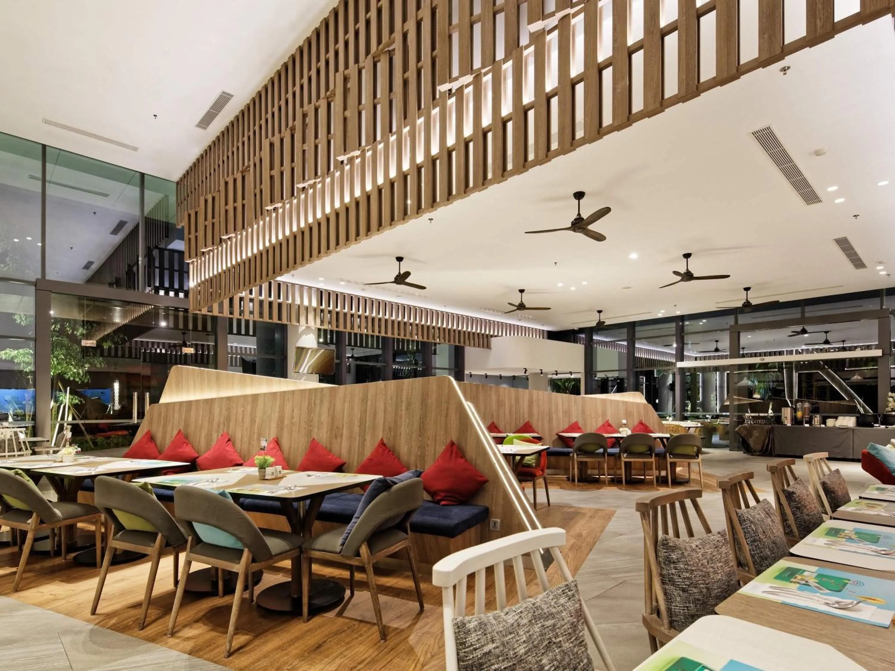 Restaurant/places to eat in ibis Styles Batam Nagoya