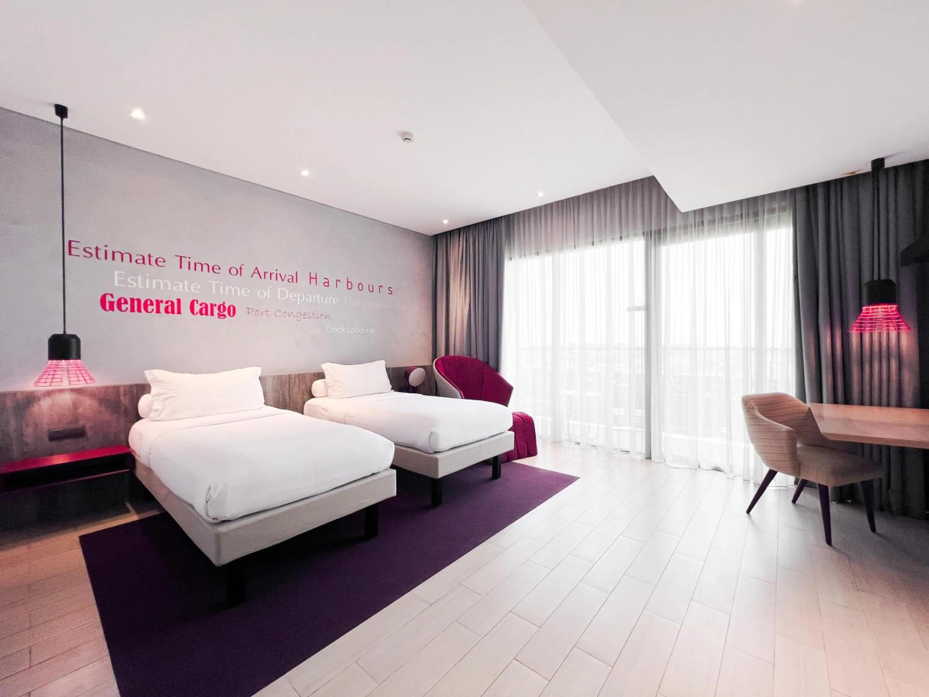 Bed in ibis Styles Batam Nagoya