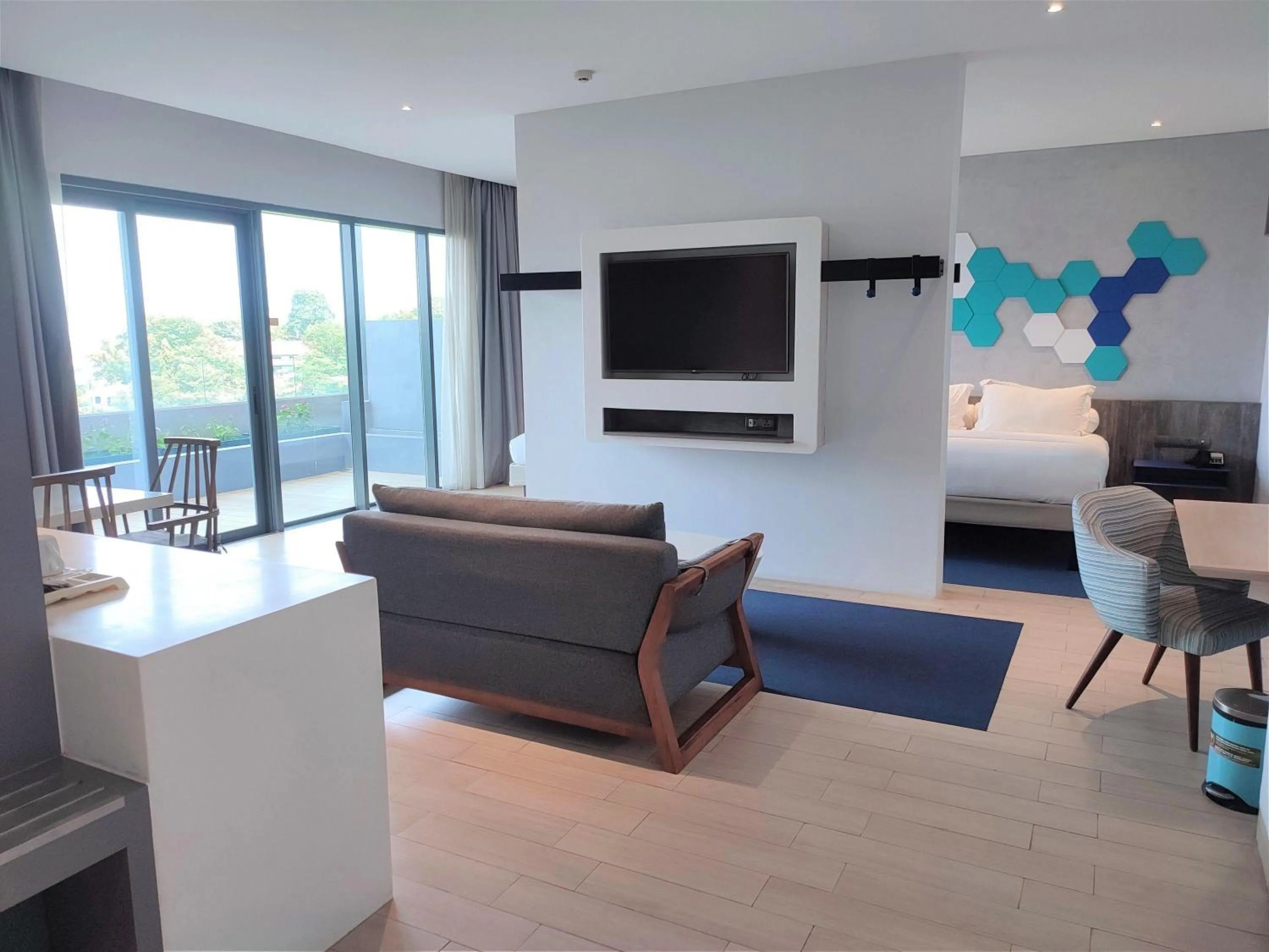 Bedroom in ibis Styles Batam Nagoya