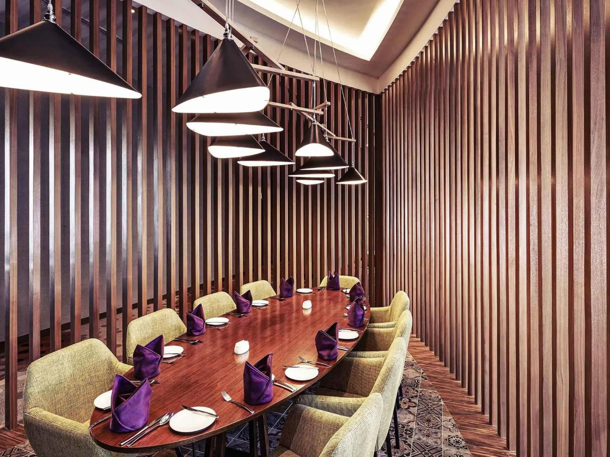 Restaurant/places to eat in Mercure Kuala Lumpur Shaw Parade