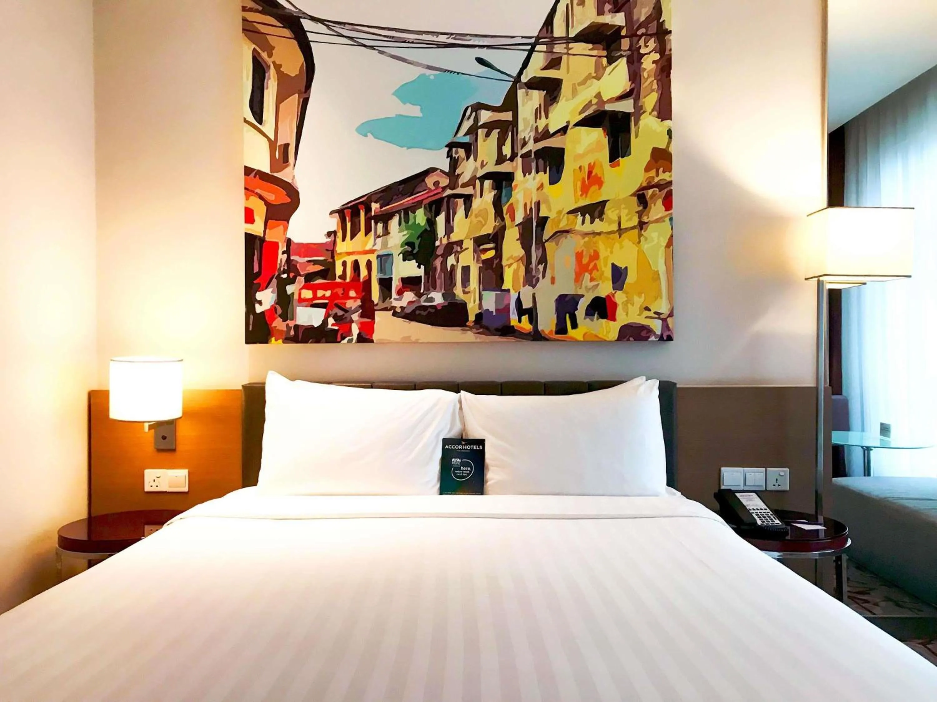 Bedroom, Bed in Mercure Kuala Lumpur Shaw Parade