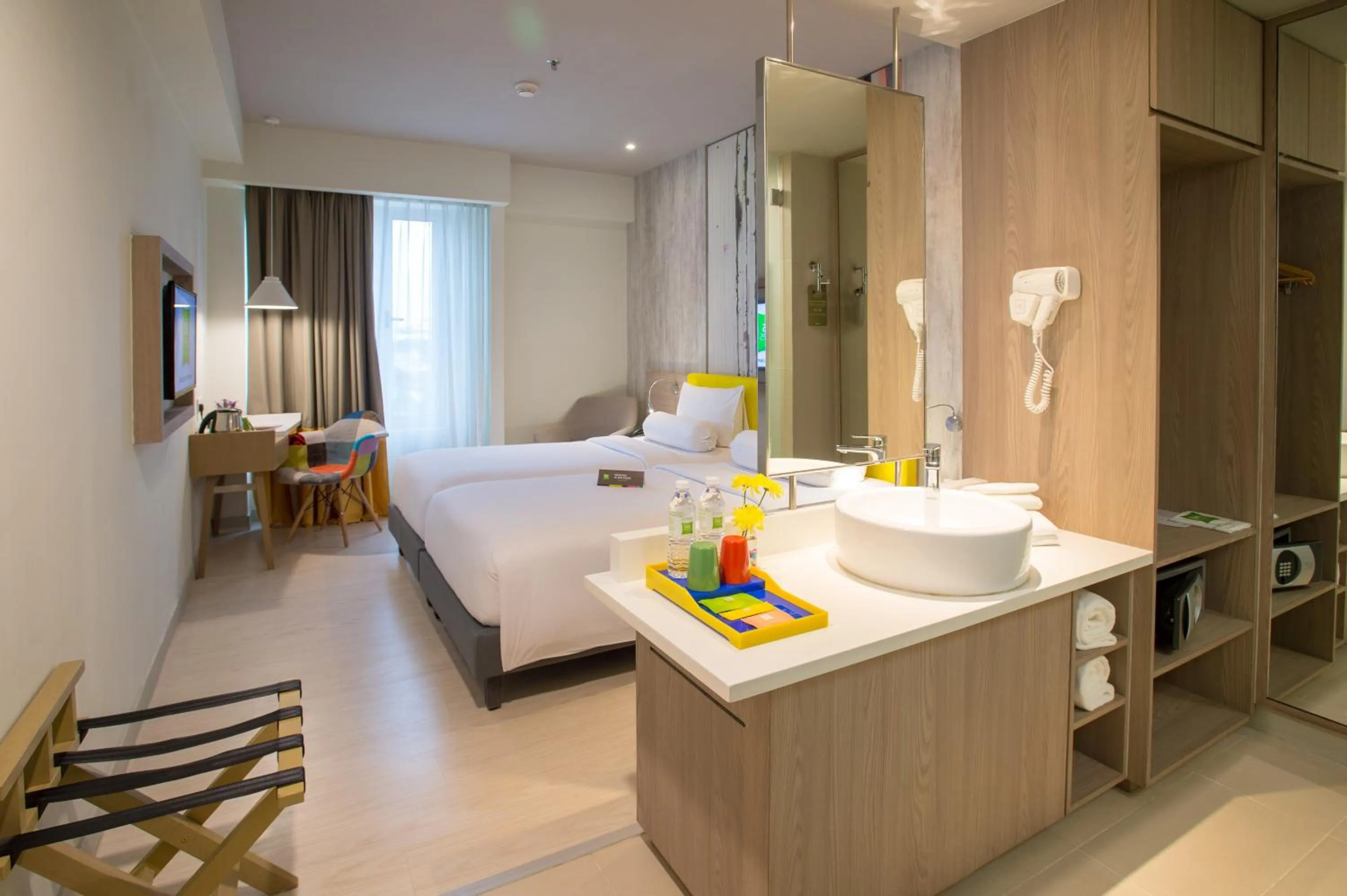 Photo of the whole room, Bed in ibis Styles Kuala Lumpur Sri Damansara