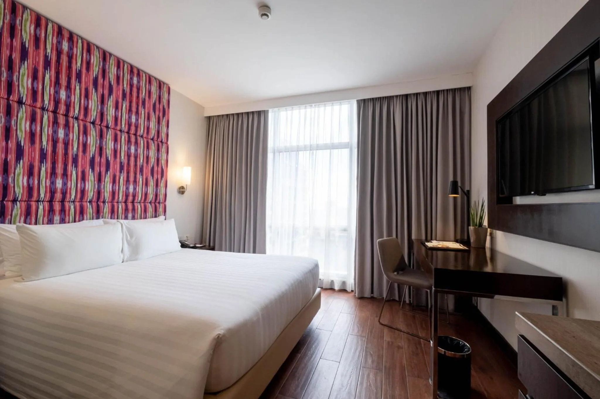 Bed in Wynwood Hotel