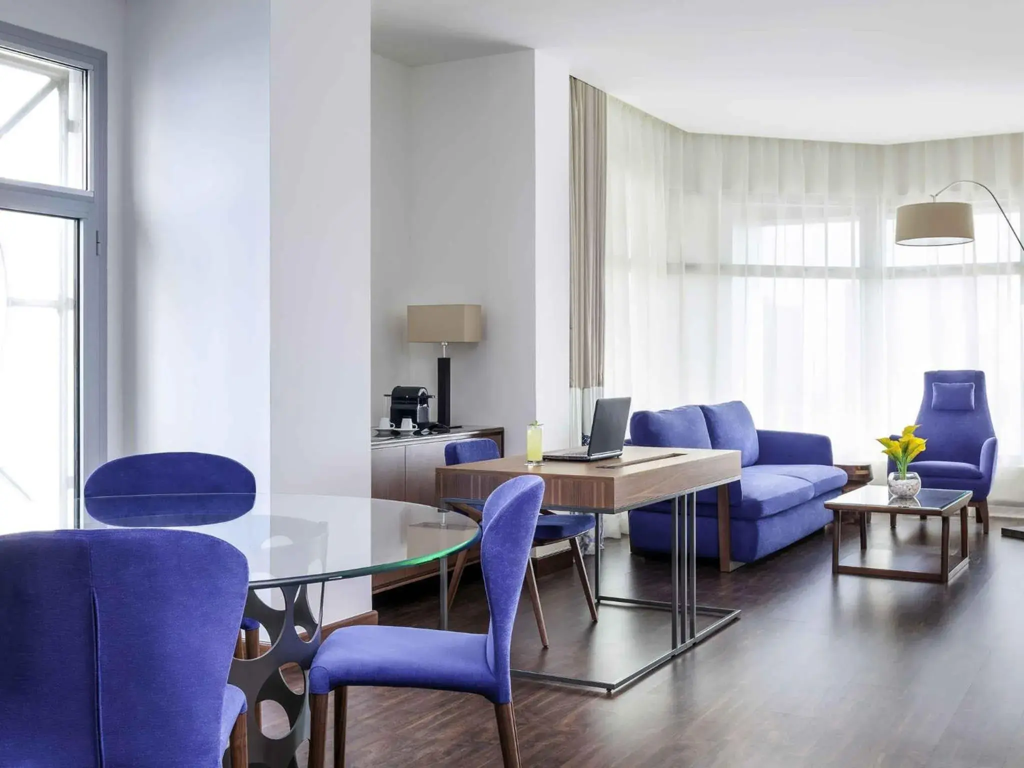 Executive Suite With 1 Kingsize Bed And 1 Sofa in Novotel Jeddah Tahlia Executive Suite With 1 Kingsize Bed And 1 Sofa in Novotel Jeddah Tahlia