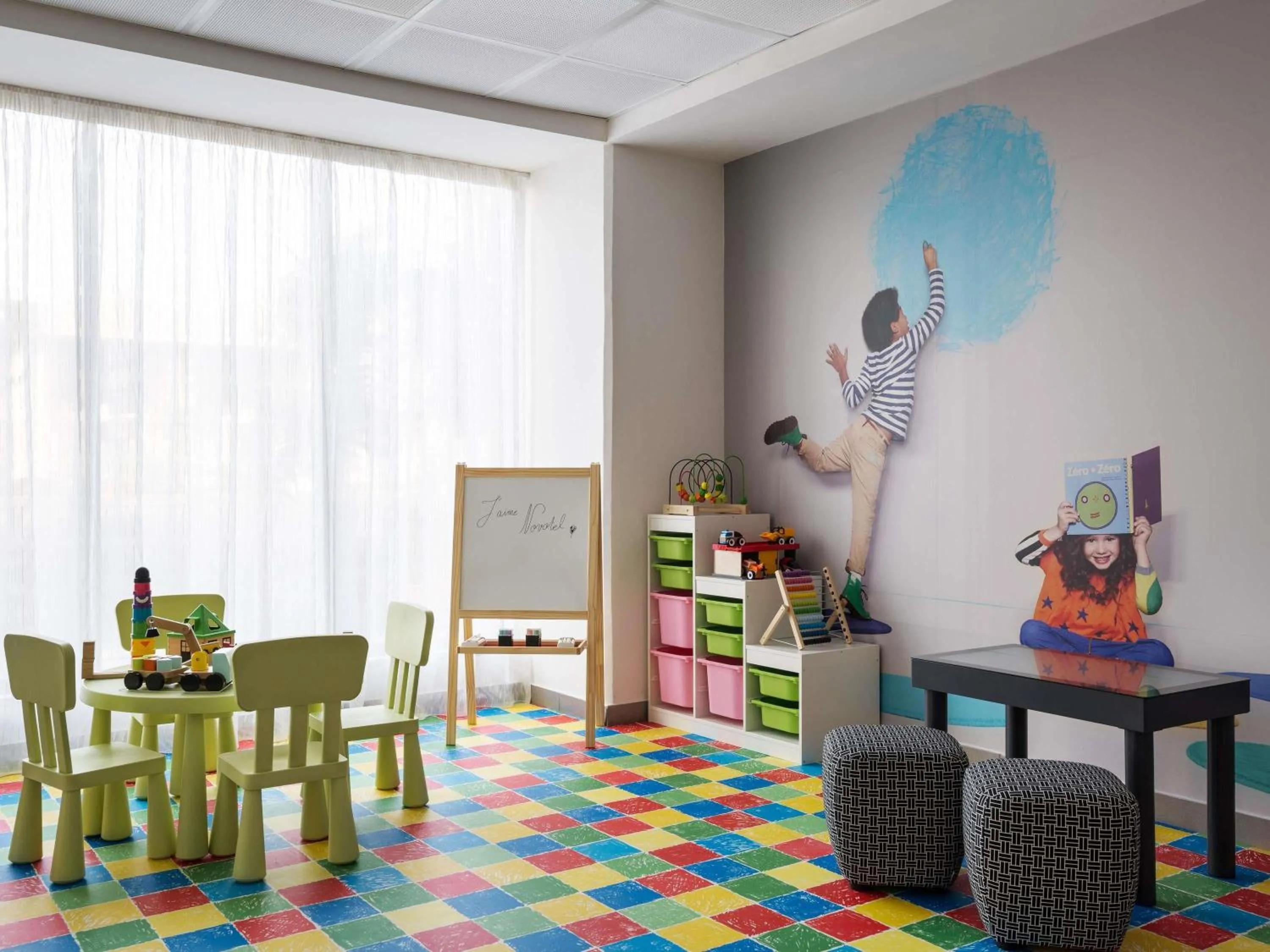 Bedroom in Novotel Jeddah Tahlia