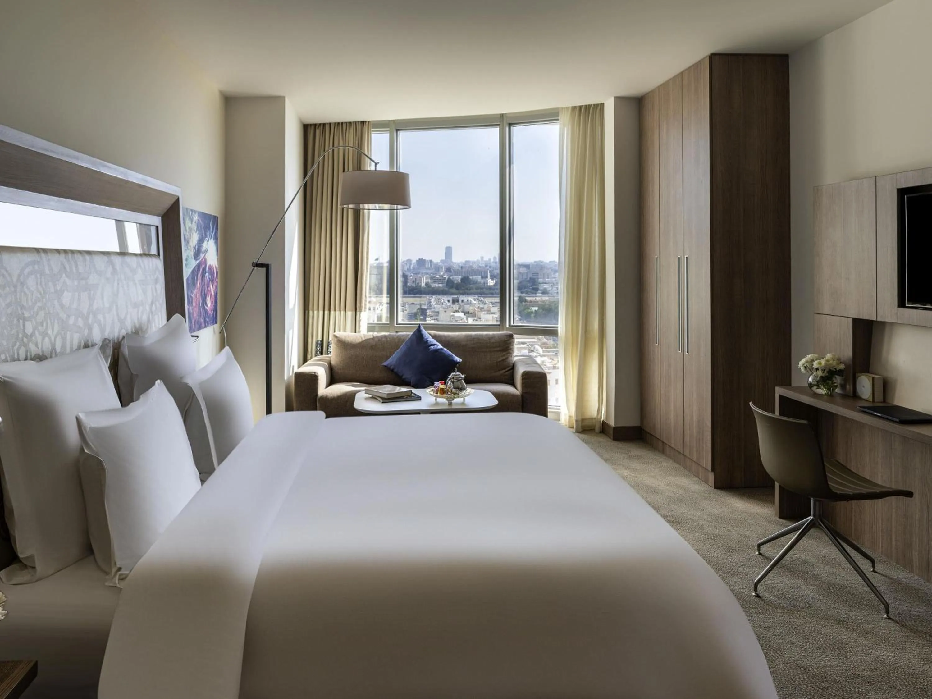 Bedroom, Bed in Novotel Jeddah Tahlia