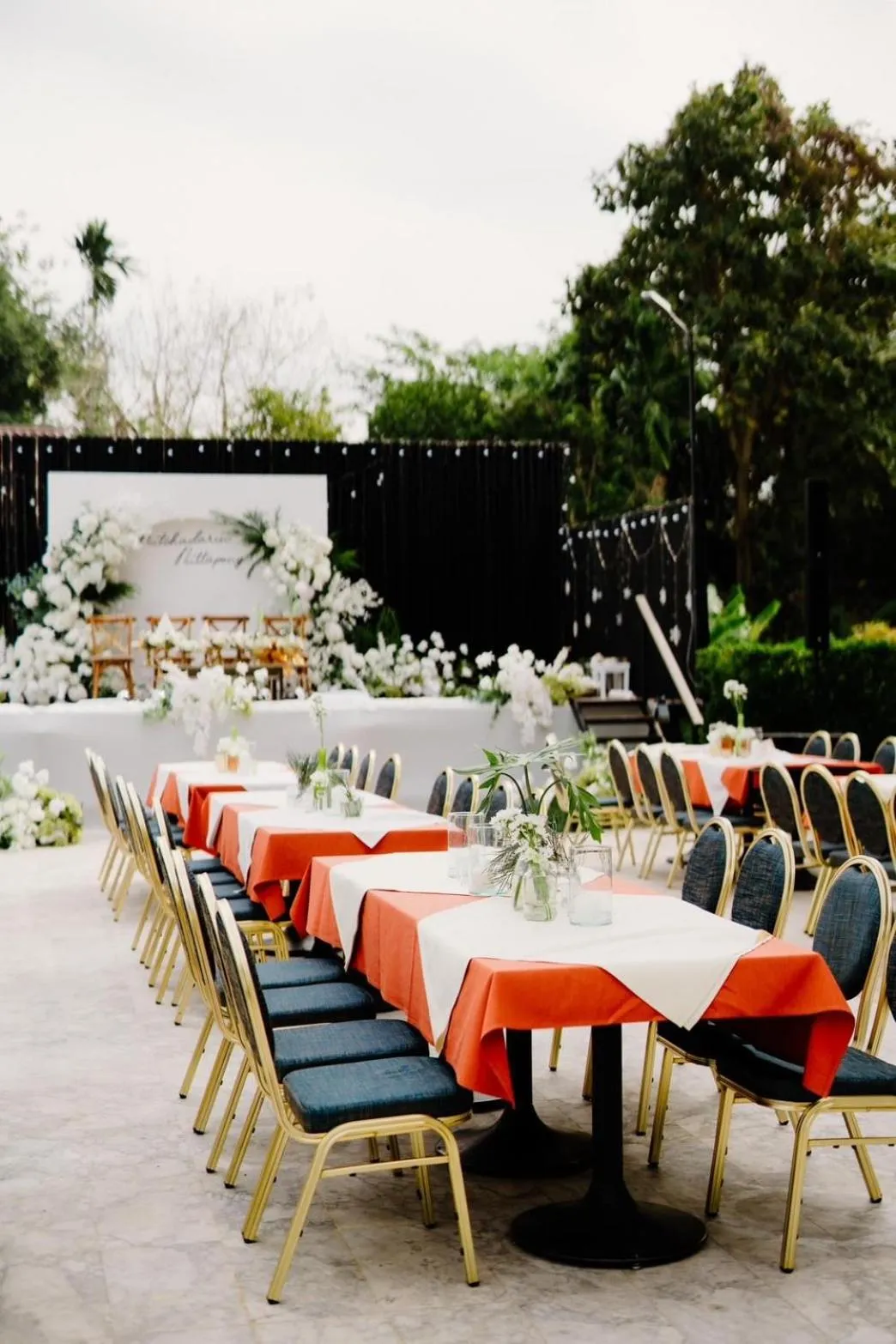 Restaurant/places to eat in Chiangkhong Teak Garden Riverfront Onsen Hotel- SHA Extra Plus