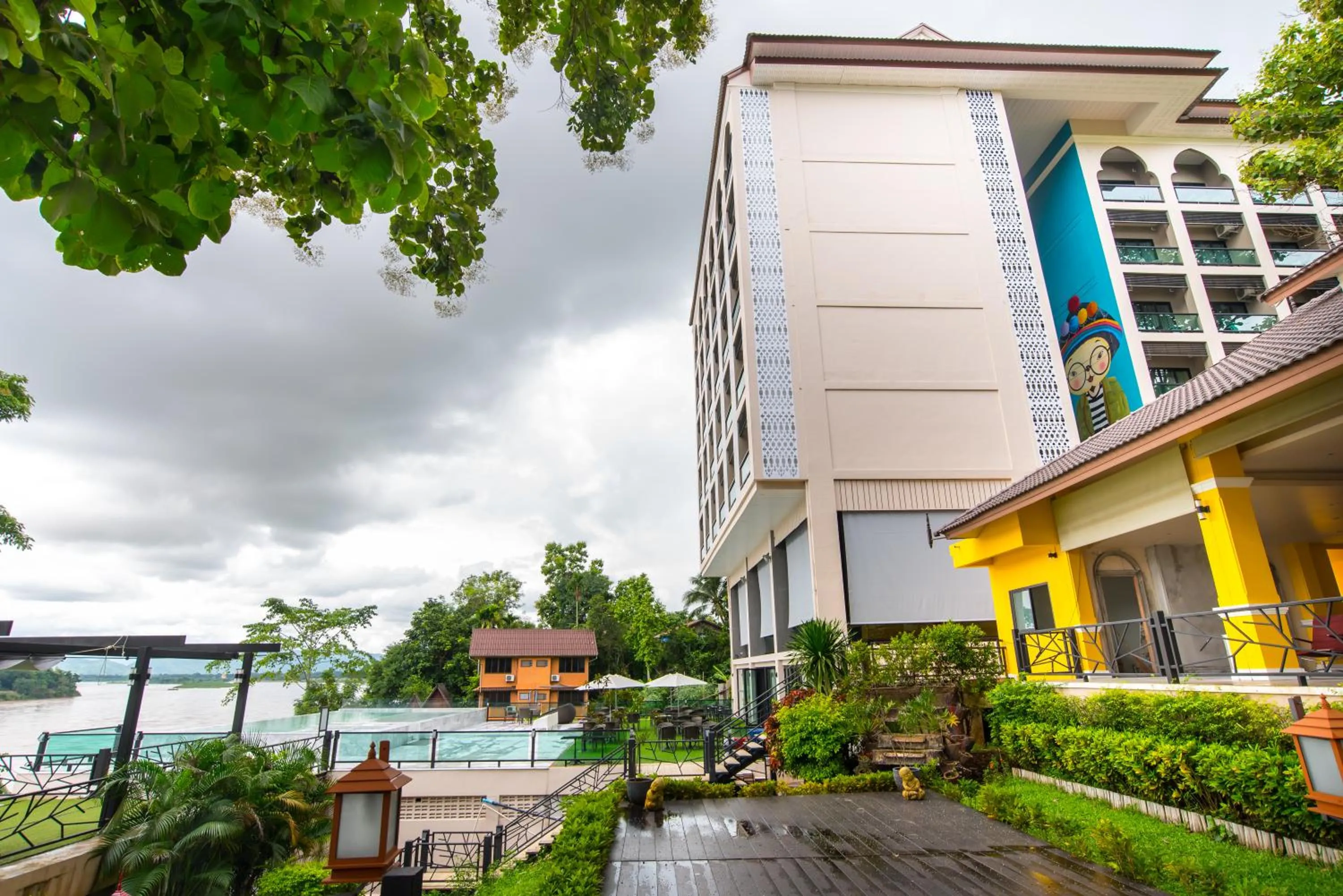 Property building in Chiangkhong Teak Garden Riverfront Onsen Hotel- SHA Extra Plus