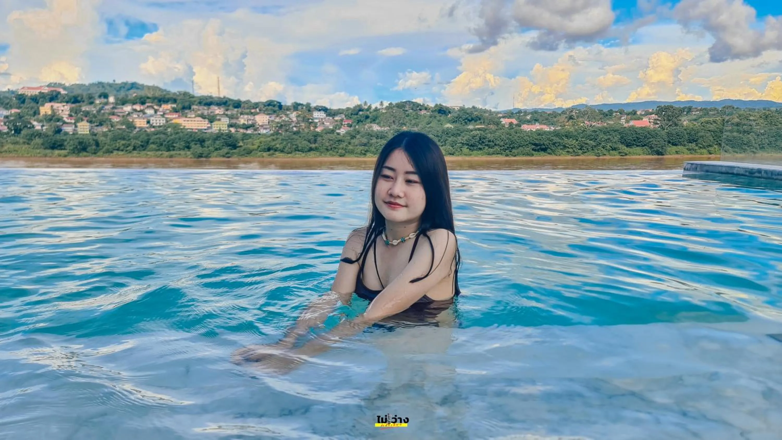 Swimming pool in Chiangkhong Teak Garden Riverfront Onsen Hotel- SHA Extra Plus