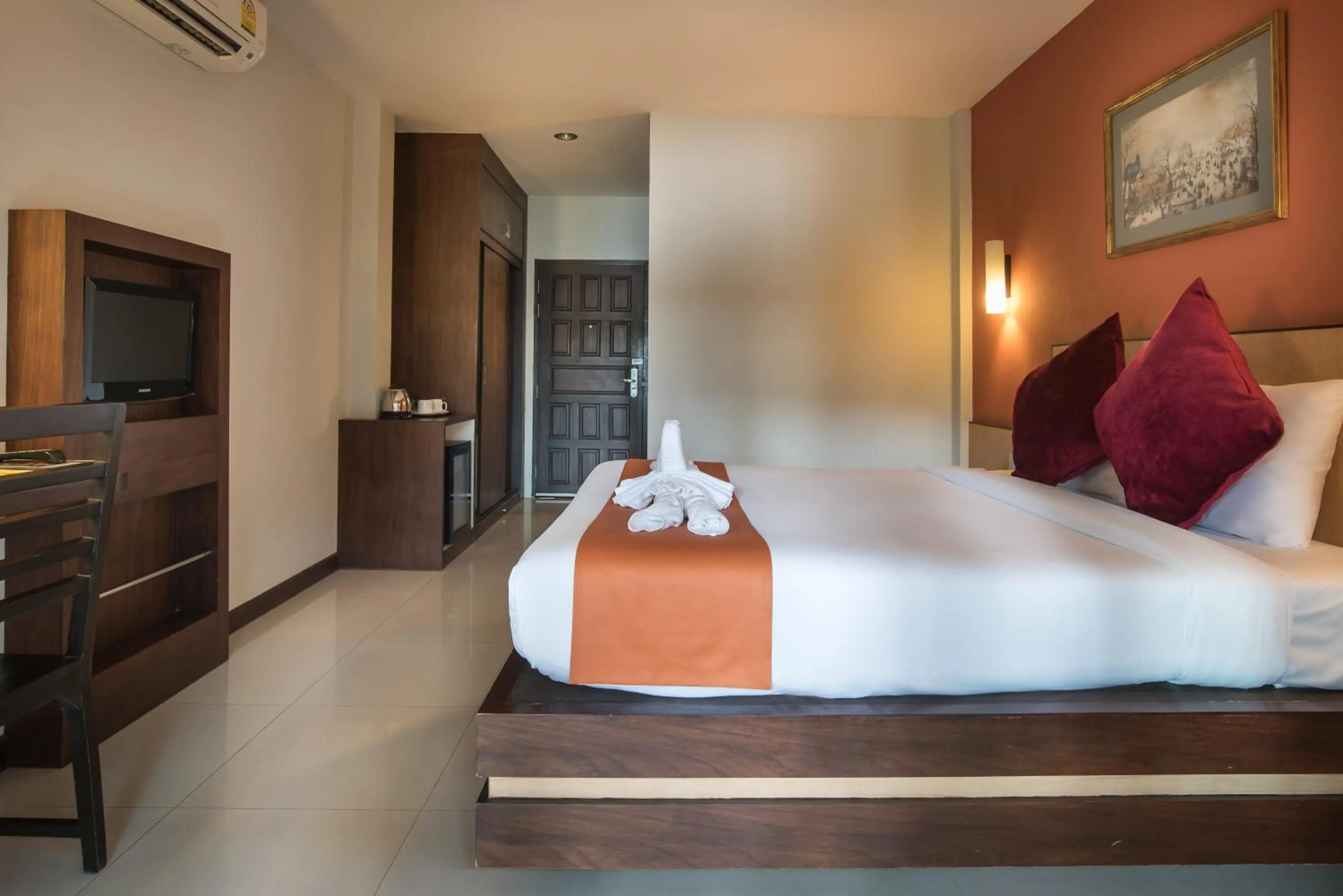 Coffee/tea facilities, Bed in Chiangkhong Teak Garden Riverfront Onsen Hotel- SHA Extra Plus