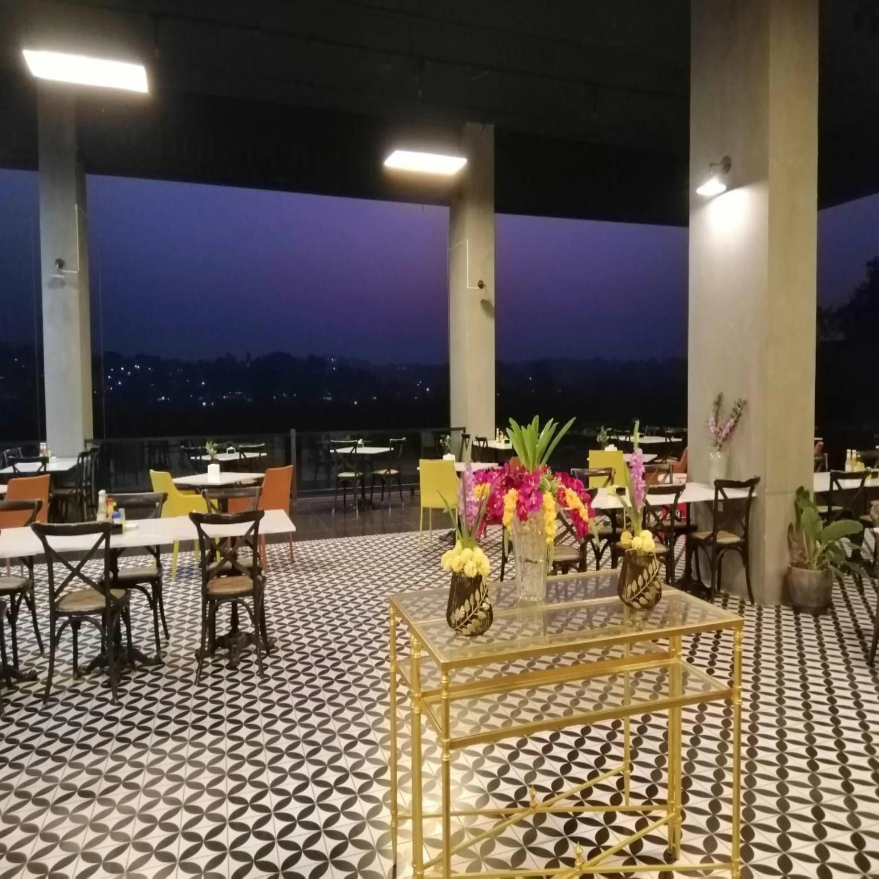 Chiangkhong Teak Garden Riverfront Onsen Hotel- SHA Extra Plus