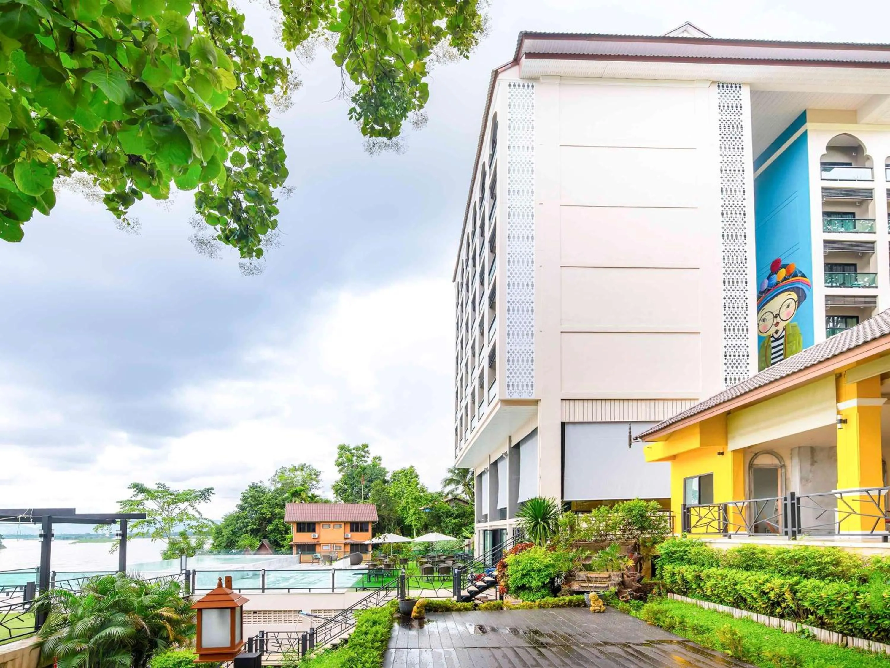 Property building in Chiangkhong Teak Garden Riverfront Onsen Hotel- SHA Extra Plus