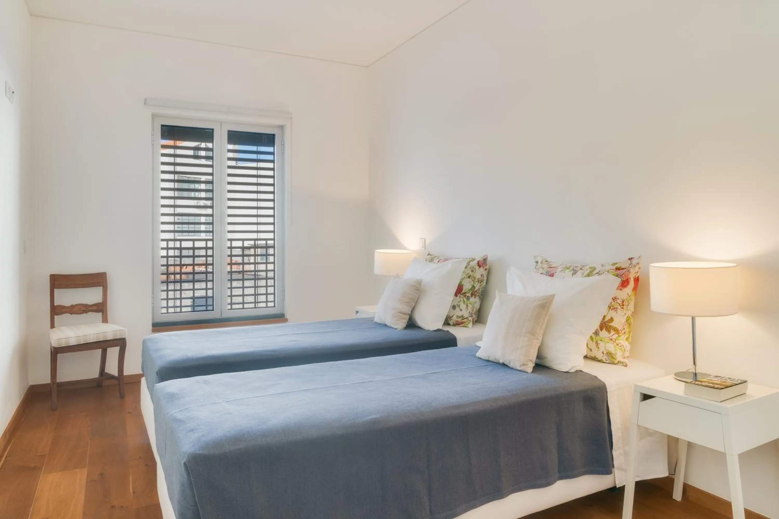 Bedroom, Bed in Casa da Praça Apartments - by Casas na Ilha