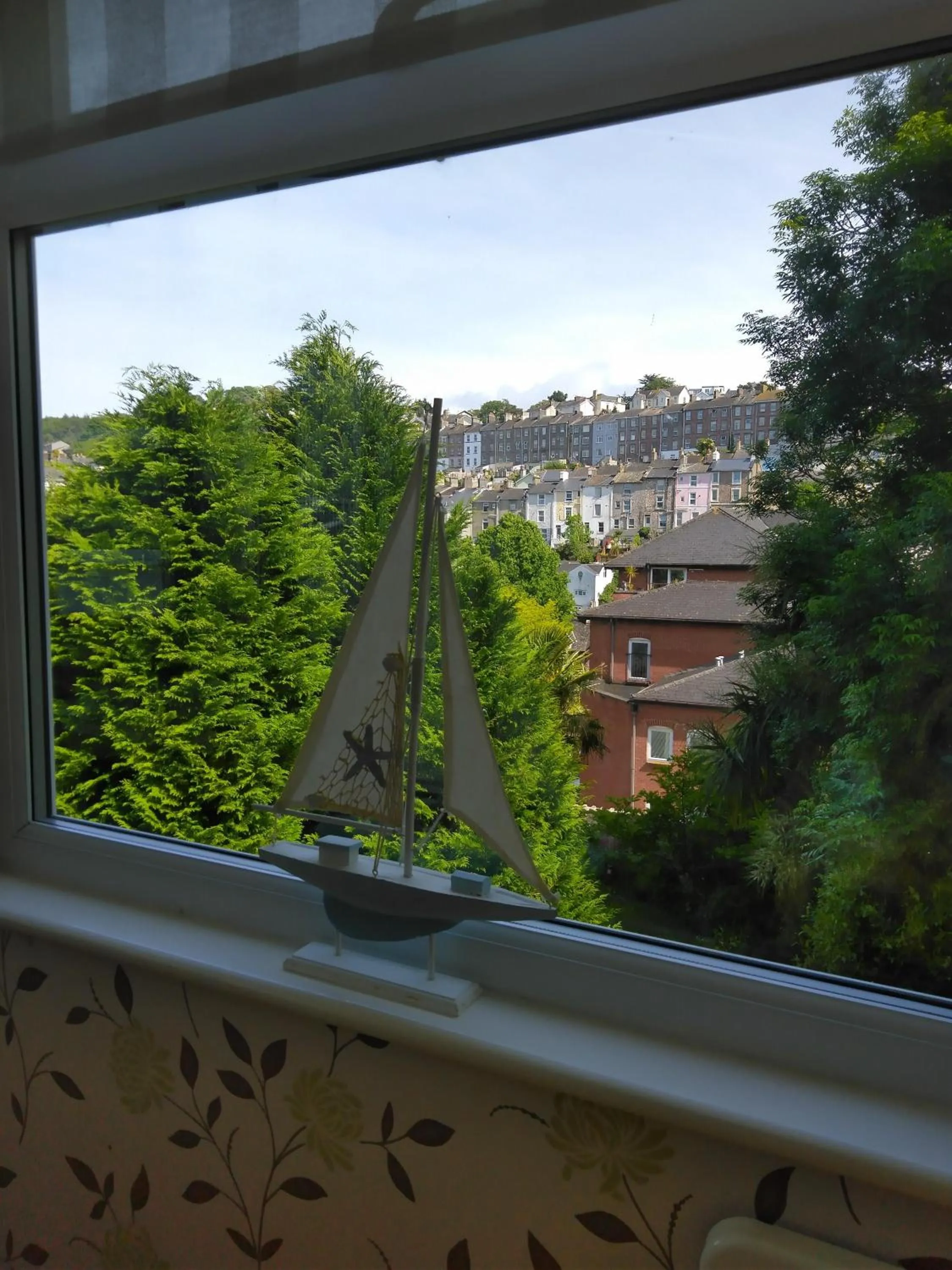 Dining area, Balcony/Terrace in Barclay Court Guest House