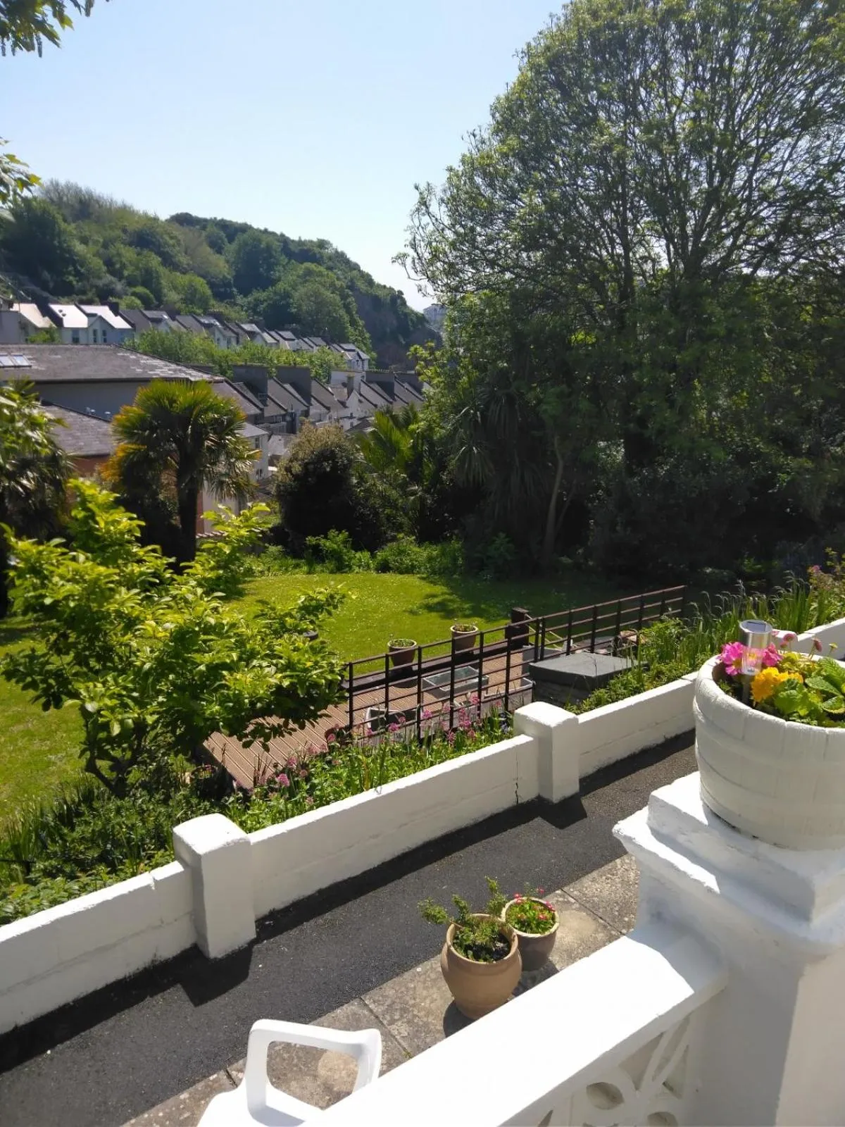 Garden in Barclay Court Guest House