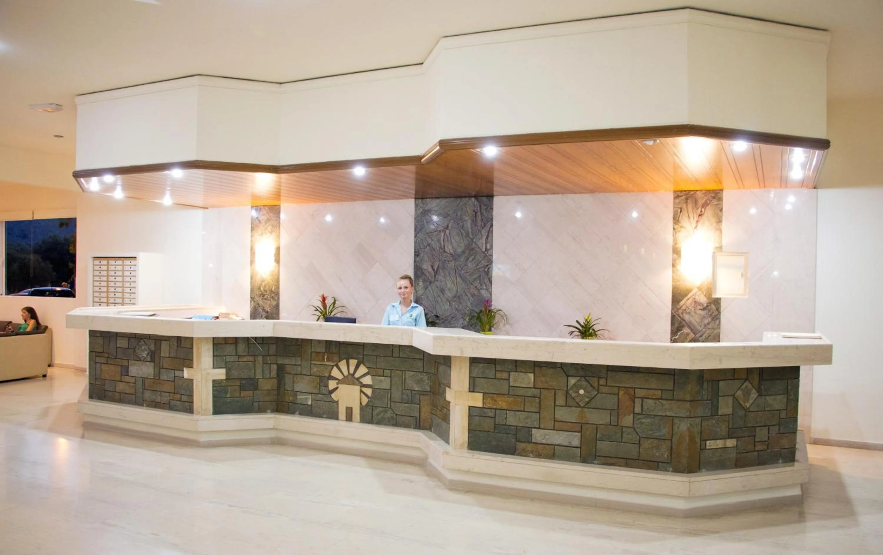 Staff in Marathon Hotel - All Inclusive