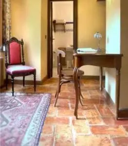 Decorative detail in Posada Mayor de Migueloa