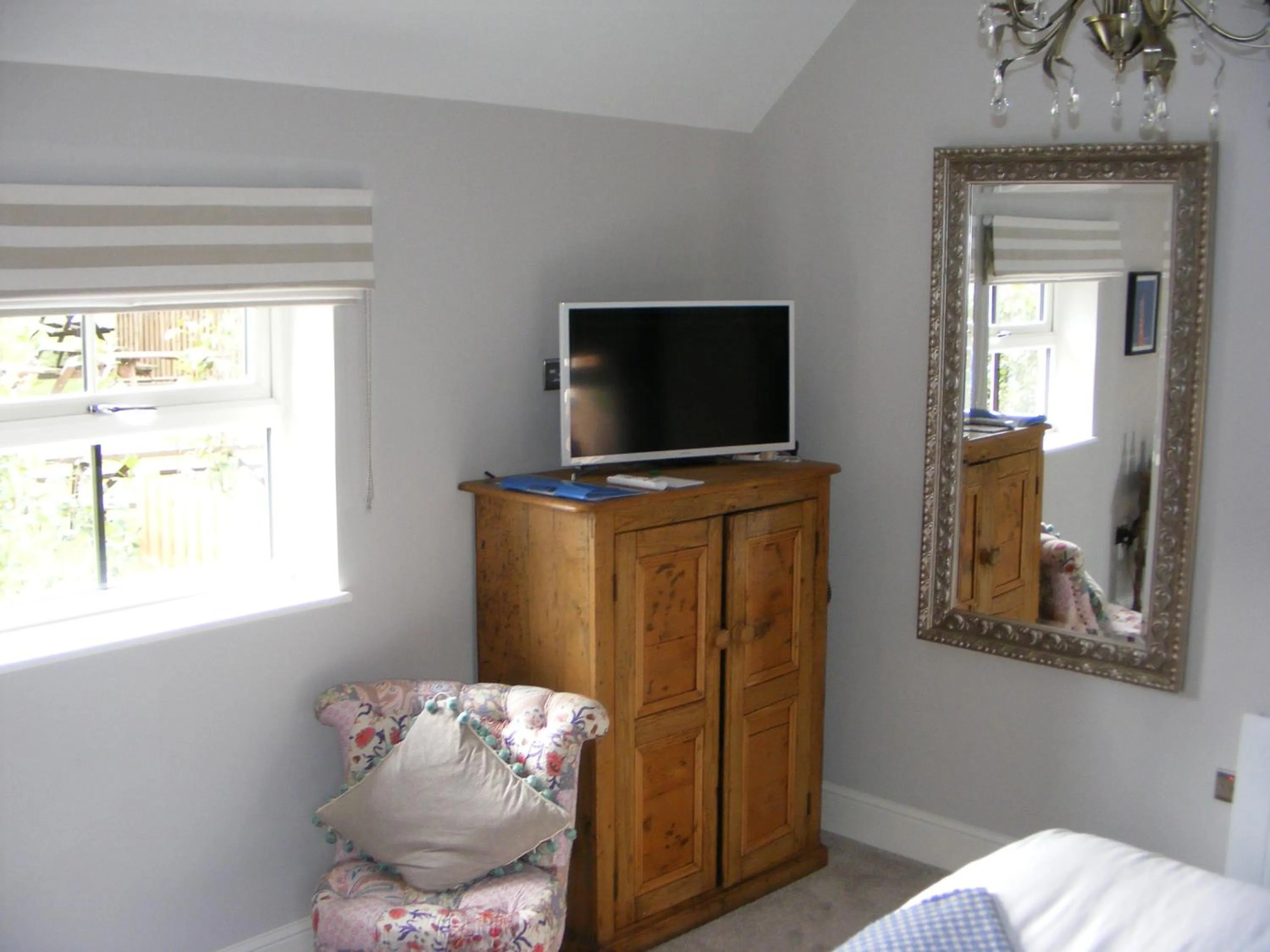 TV and multimedia in The Manor House at Quorn