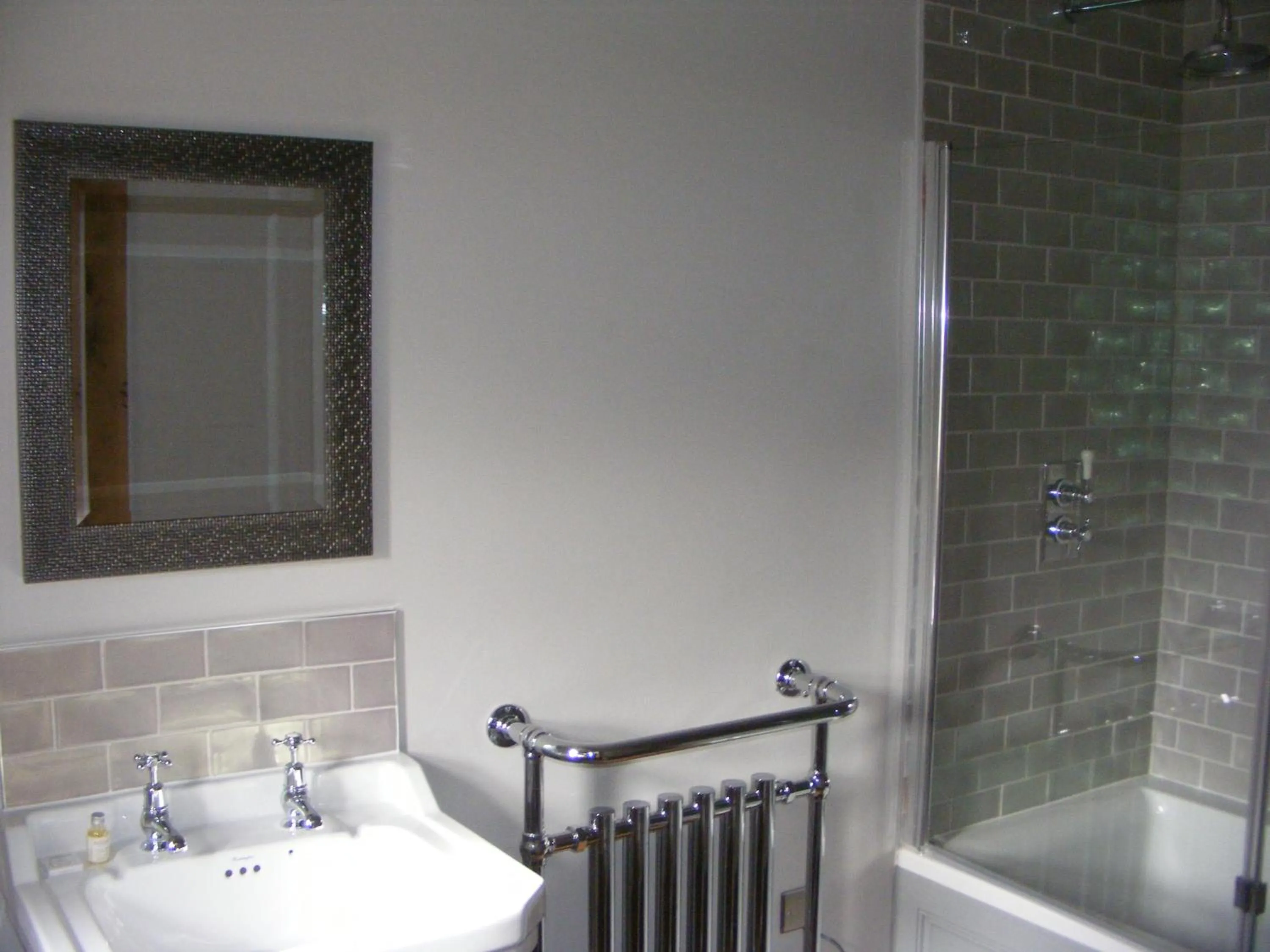 Bathroom in The Manor House at Quorn