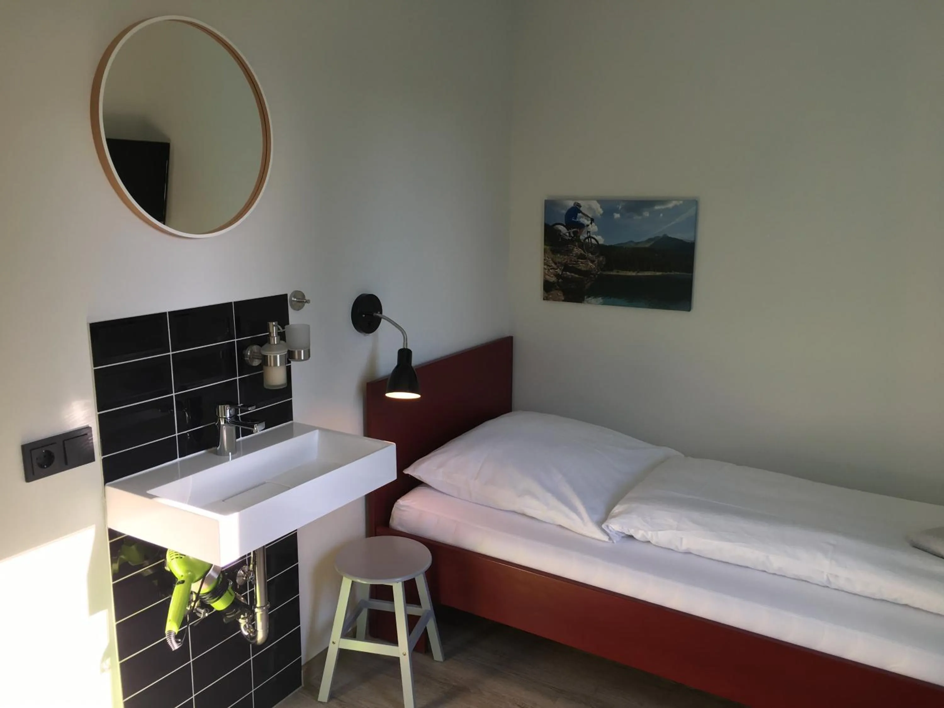 Photo of the whole room, Bed in Xotel