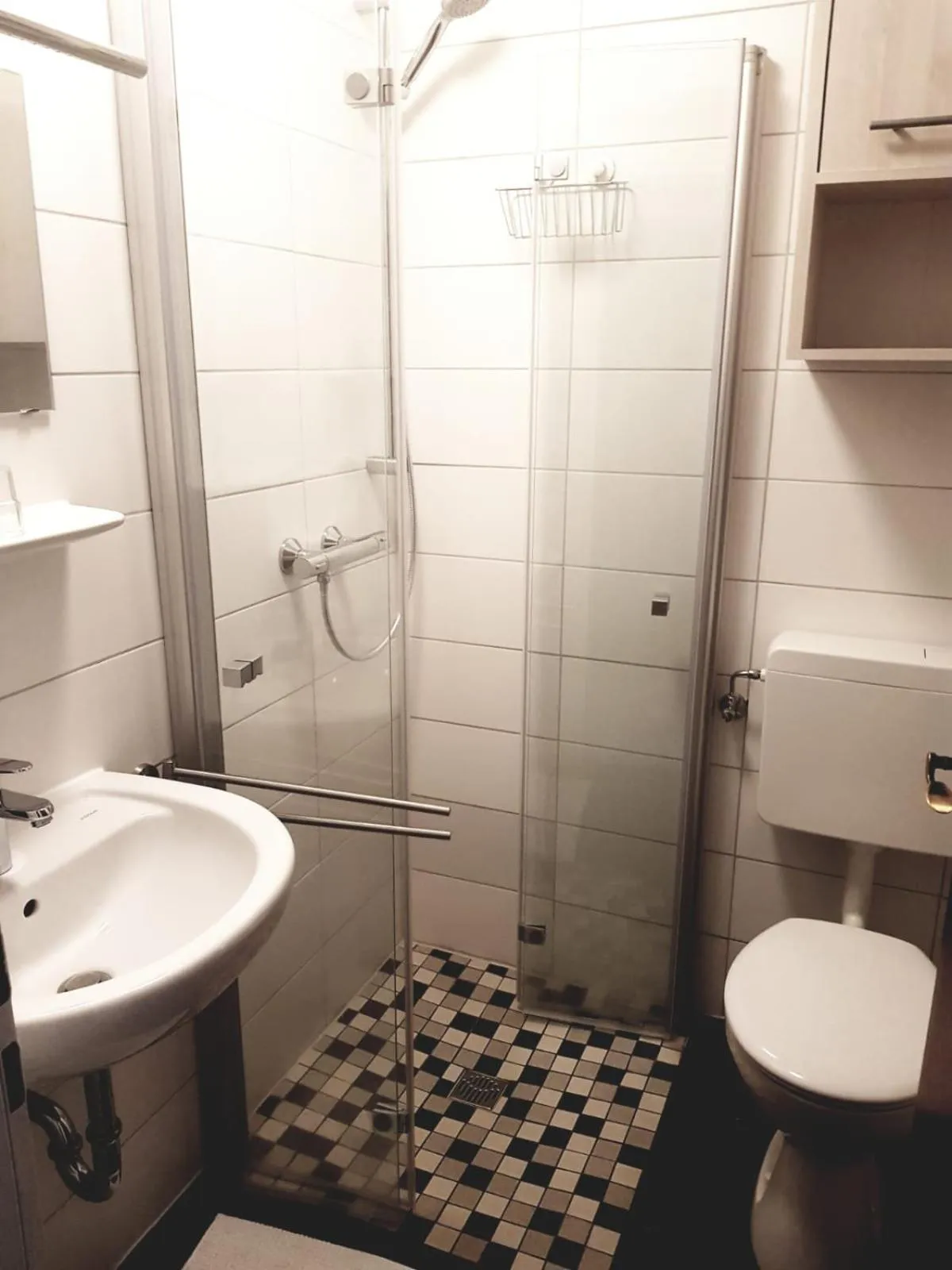 Bathroom in Hotel Garni Kröger