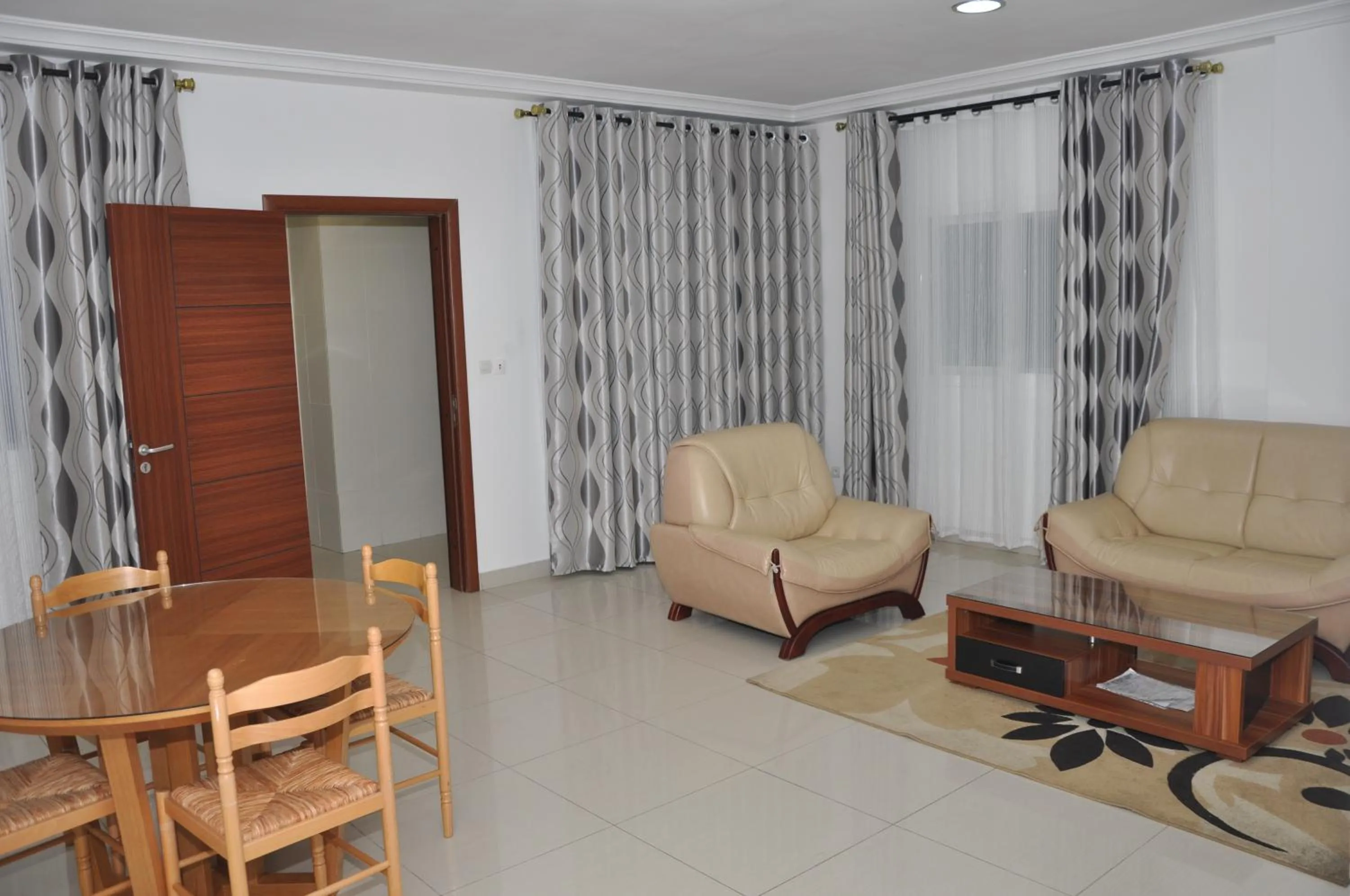 Dining area in Rosalie's Suites