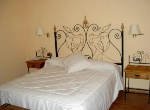 Bed in Manrique de Lara