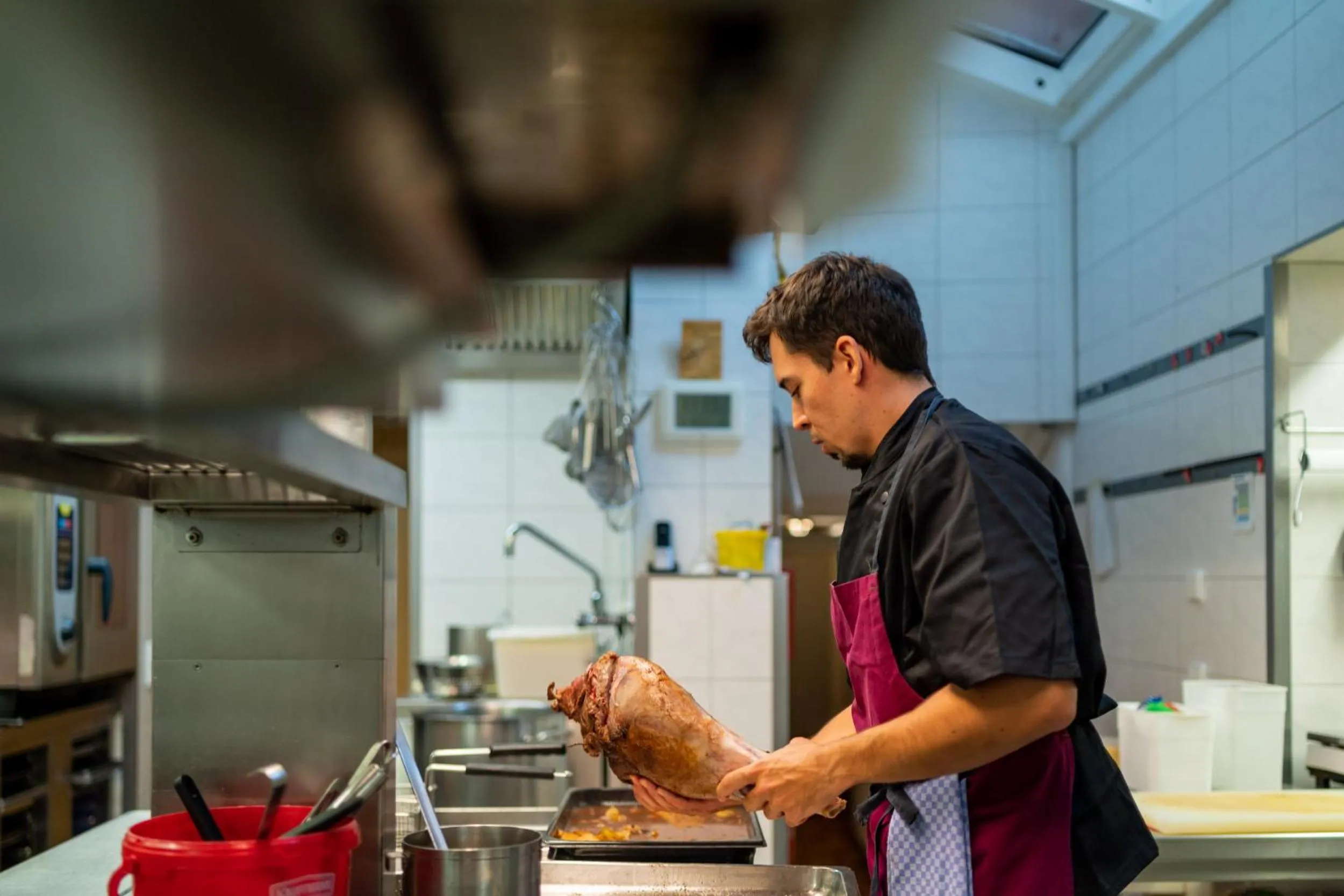 Staff in Gasthaus-Pension Zum Kreuz