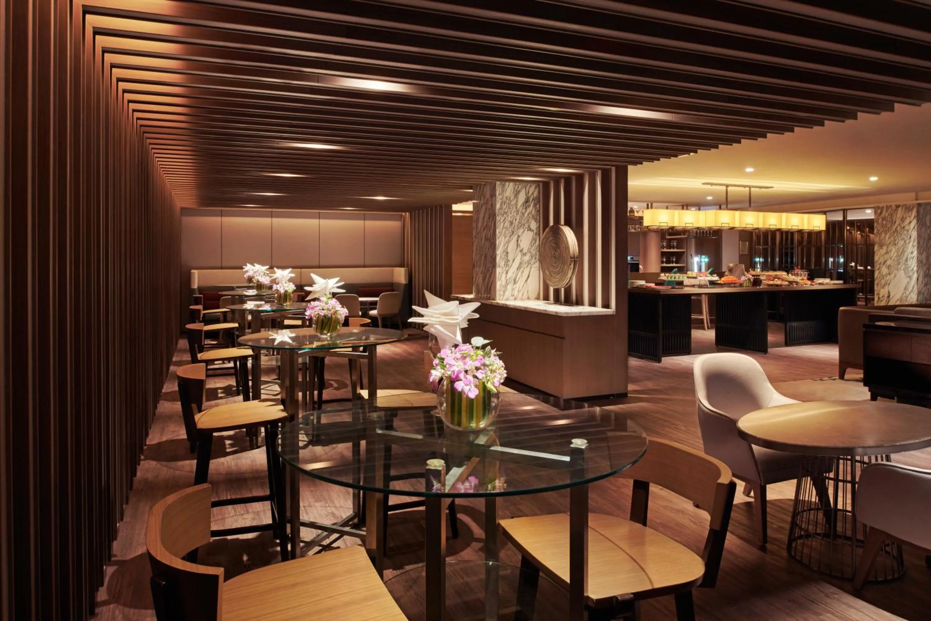 Restaurant/places to eat in Hilton Kota Kinabalu