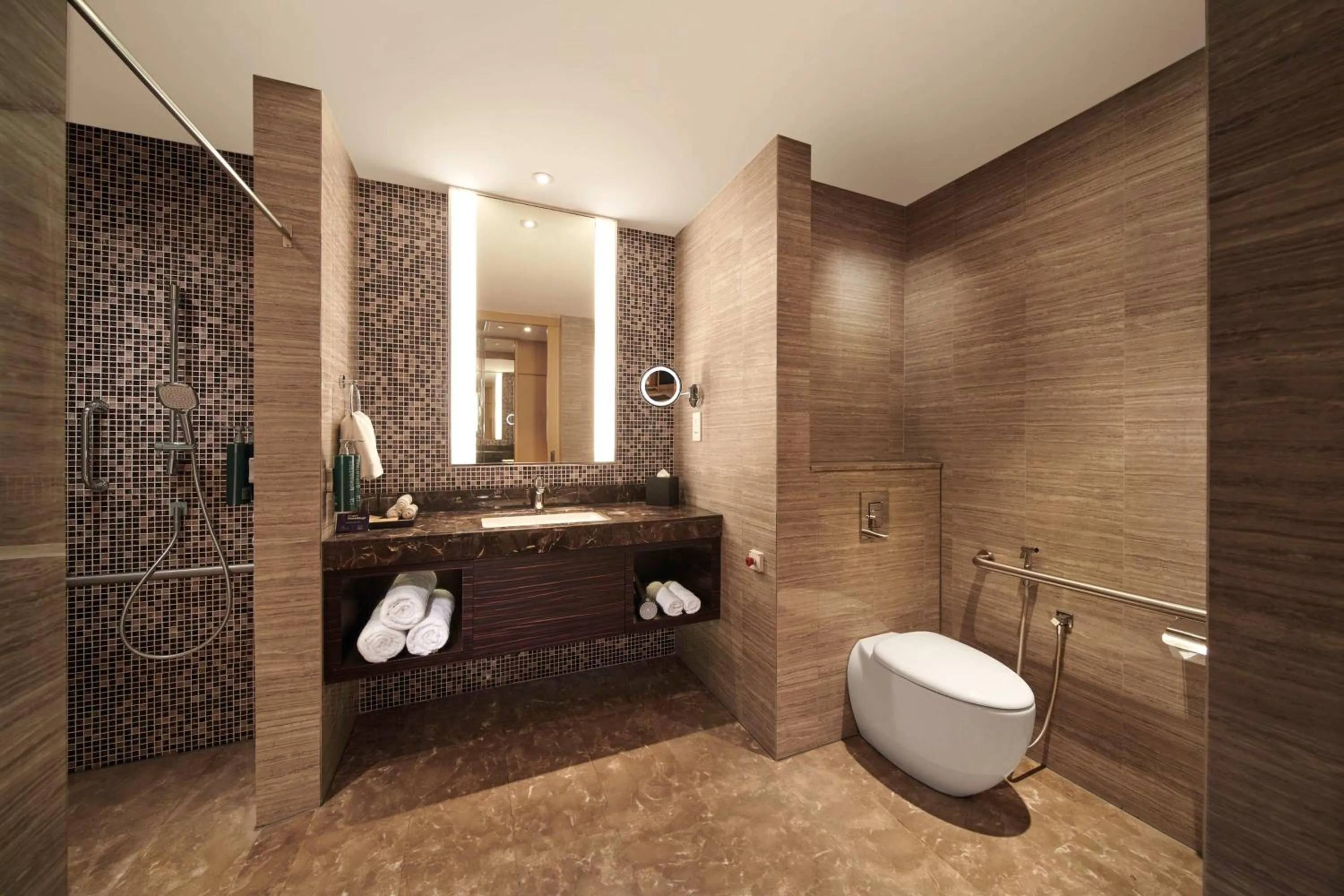 Bathroom in DoubleTree by Hilton Melaka