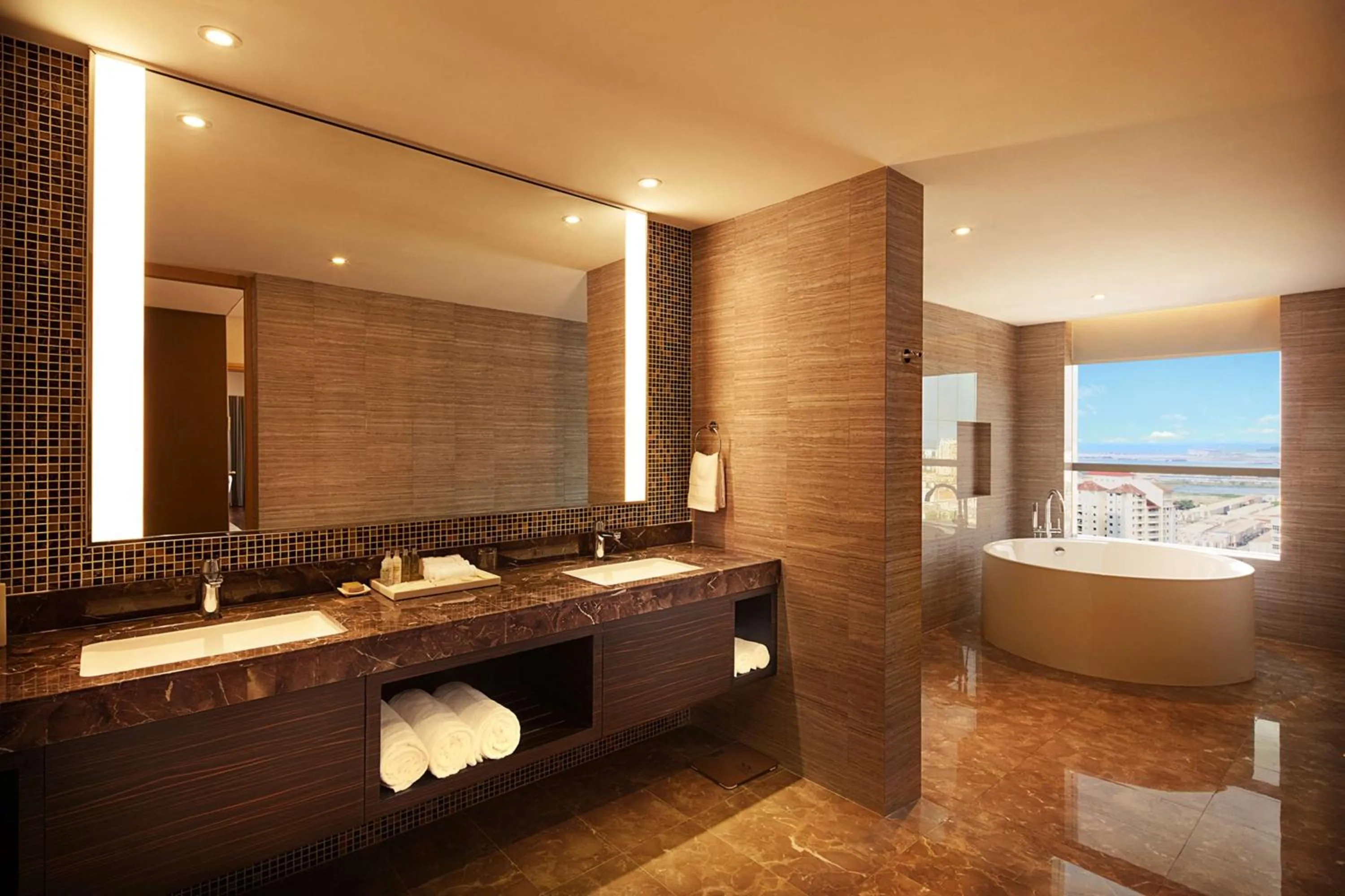 Bathroom in DoubleTree by Hilton Melaka