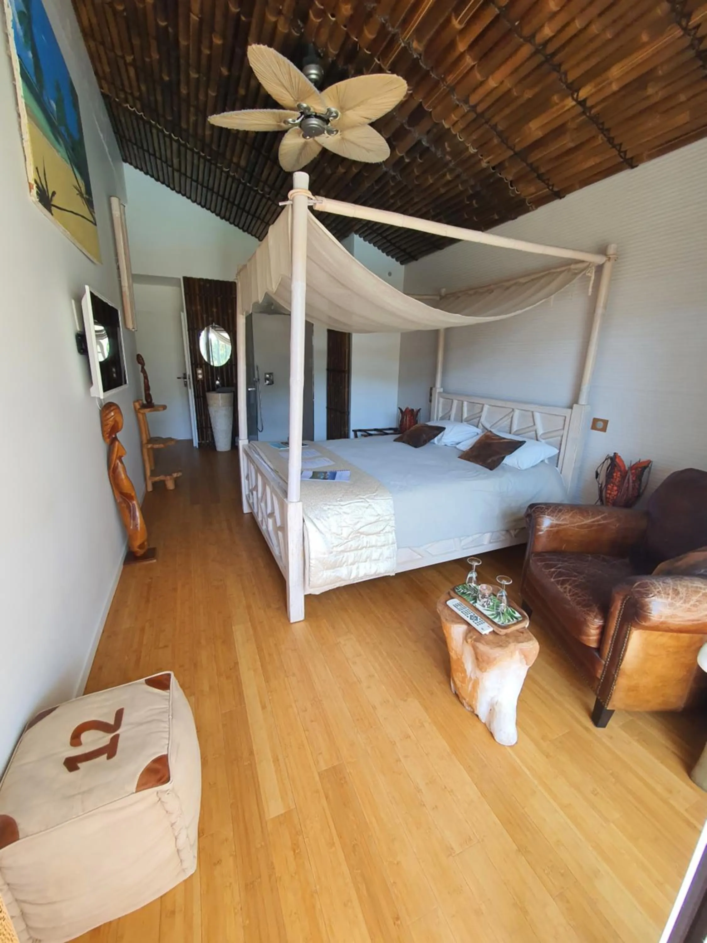 Bed in Villa BORA BORA