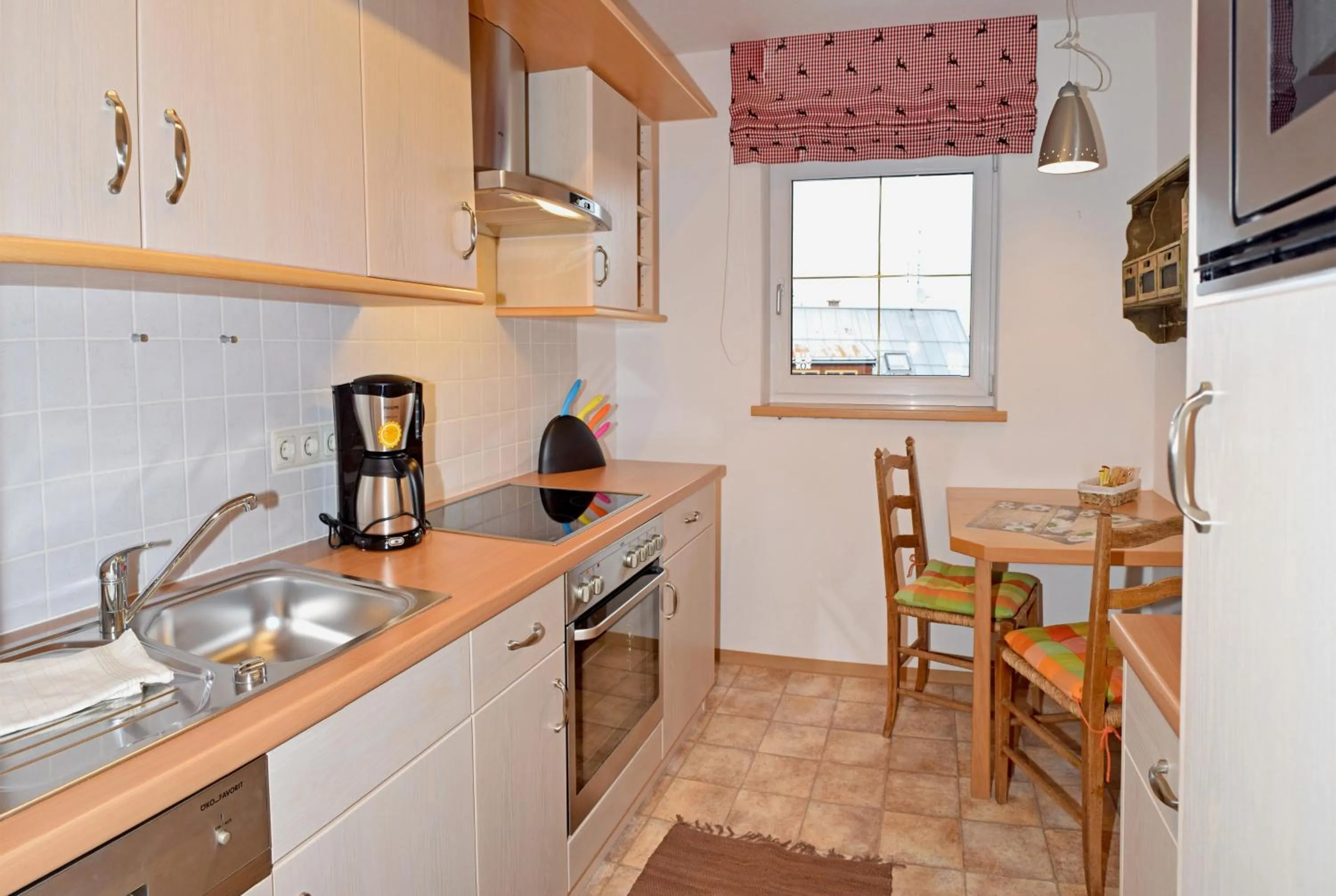 Kitchen or kitchenette in Der Berghof