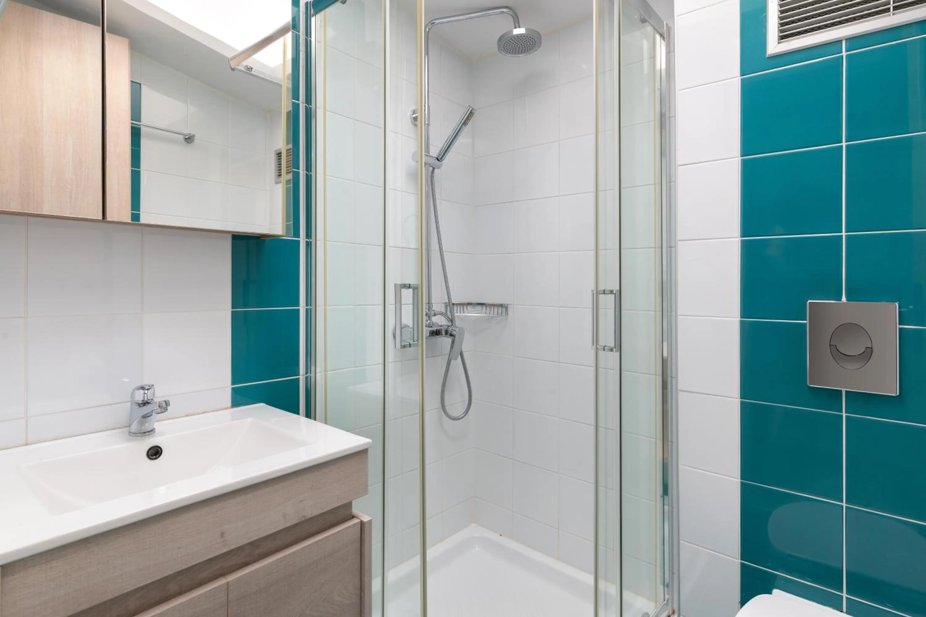 Bathroom in Sperveri Enalio Villas