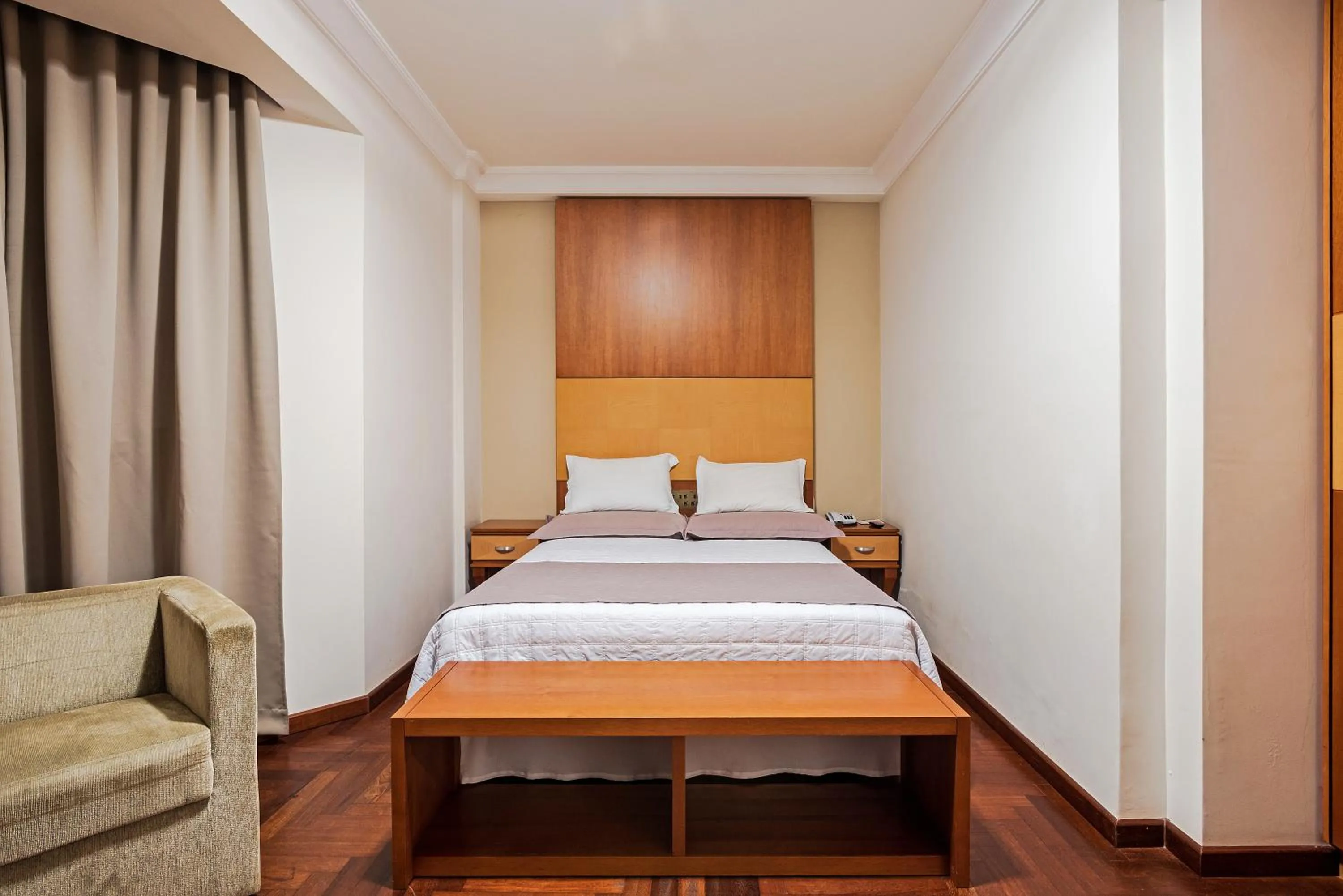 Bed in Astron Ponta Grossa Plaza by Nobile