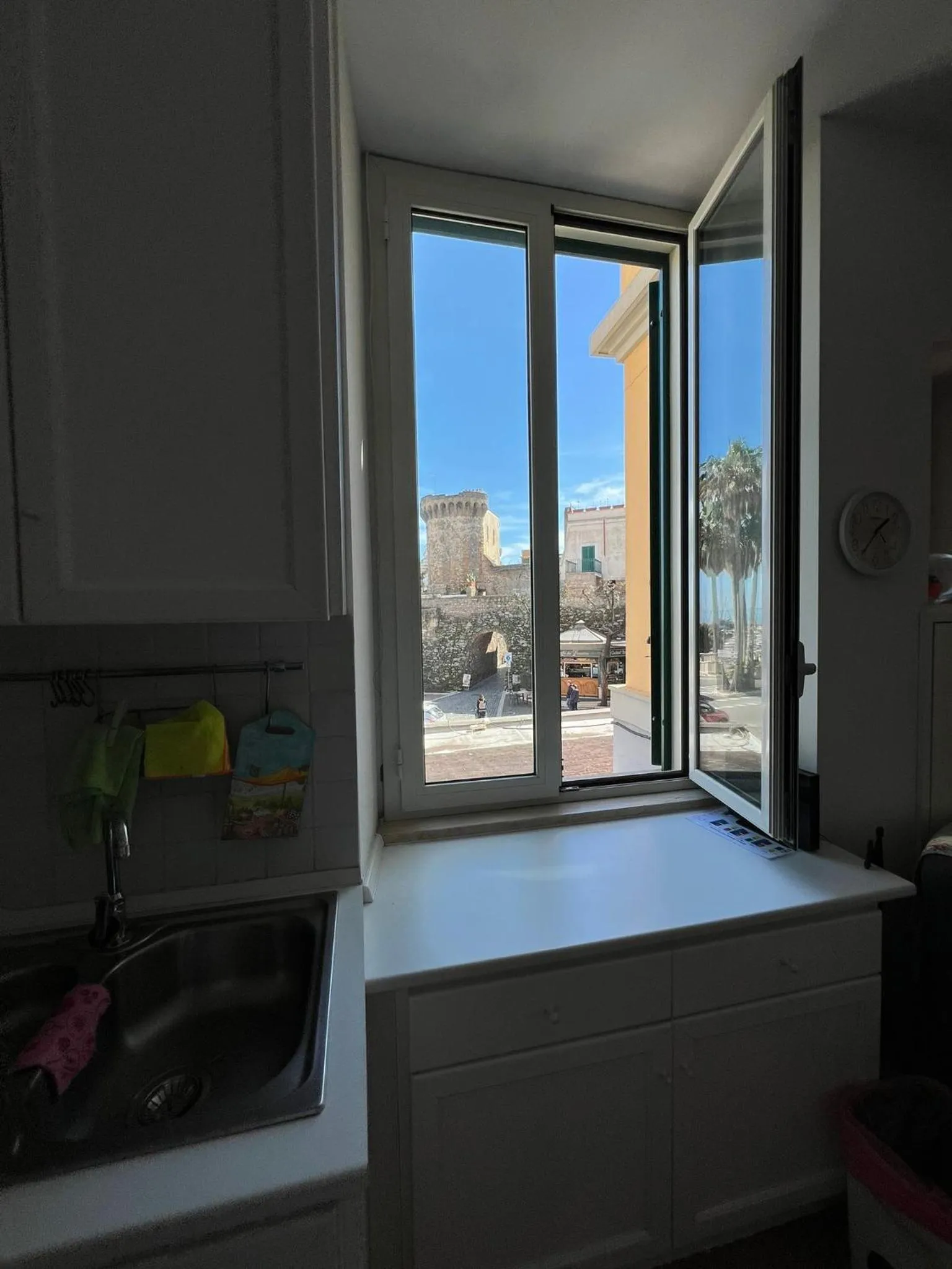 Seating area, Bed in Miramare