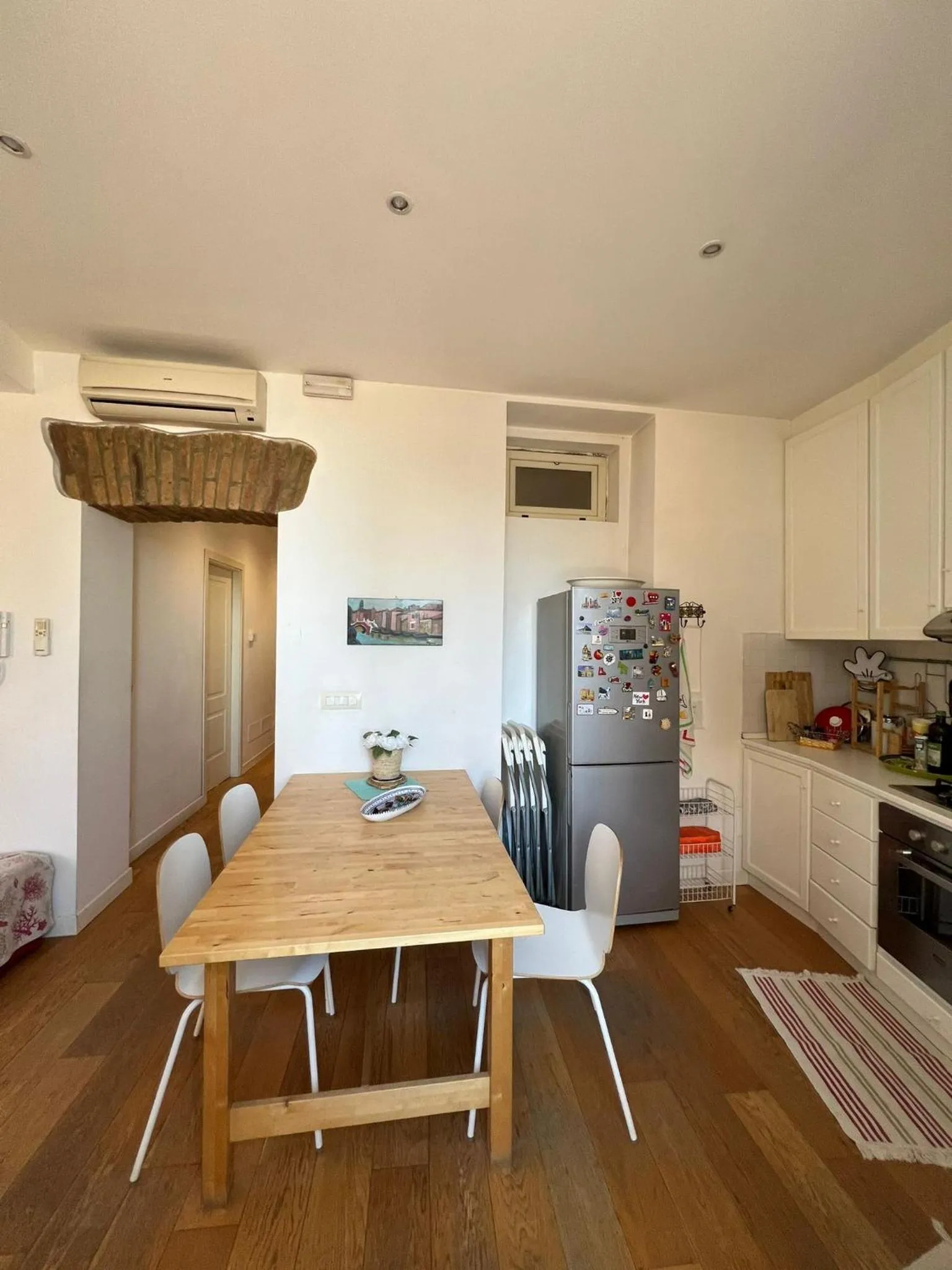 Kitchen or kitchenette in Miramare