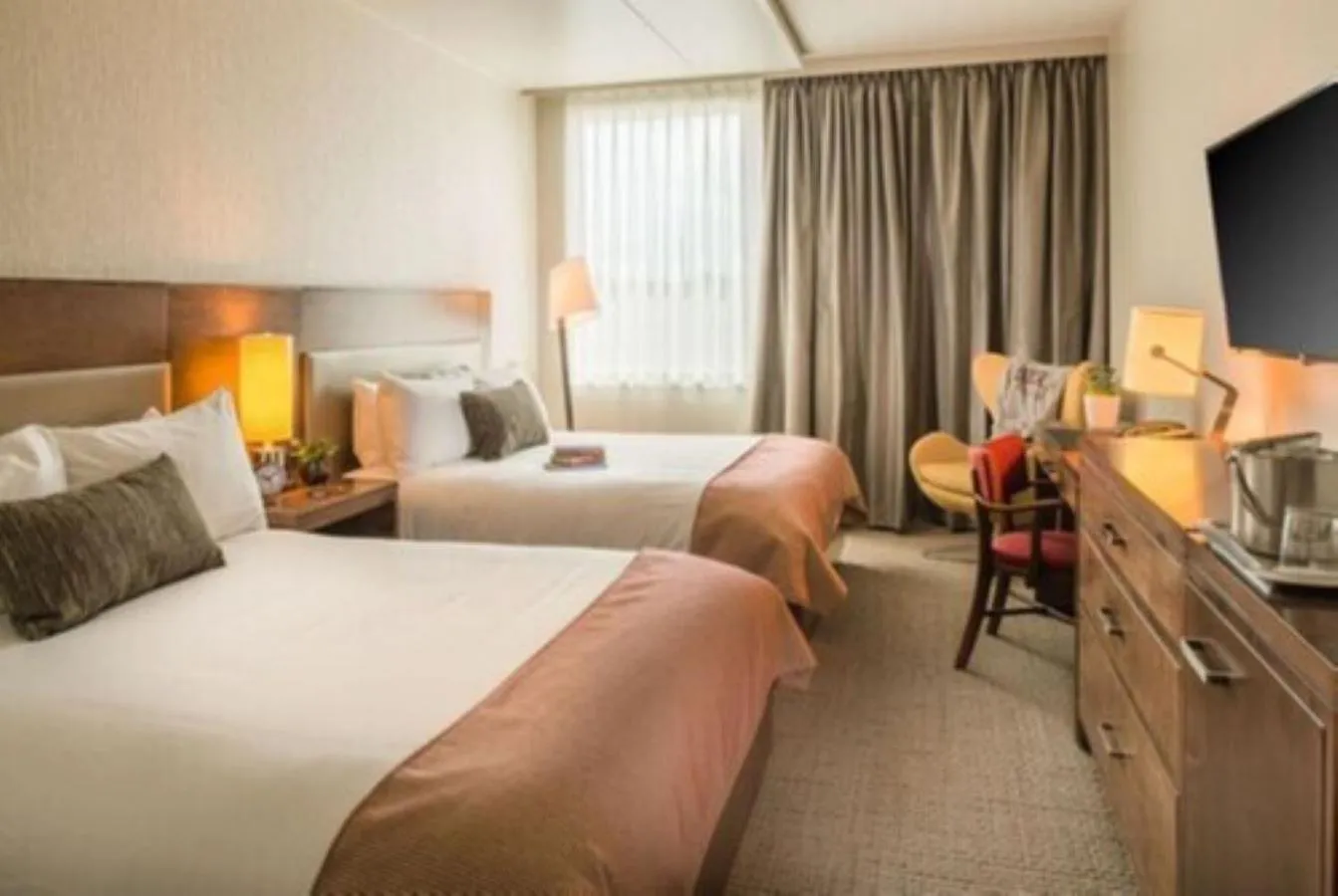 Property building, Bed in The Hotel at Oberlin