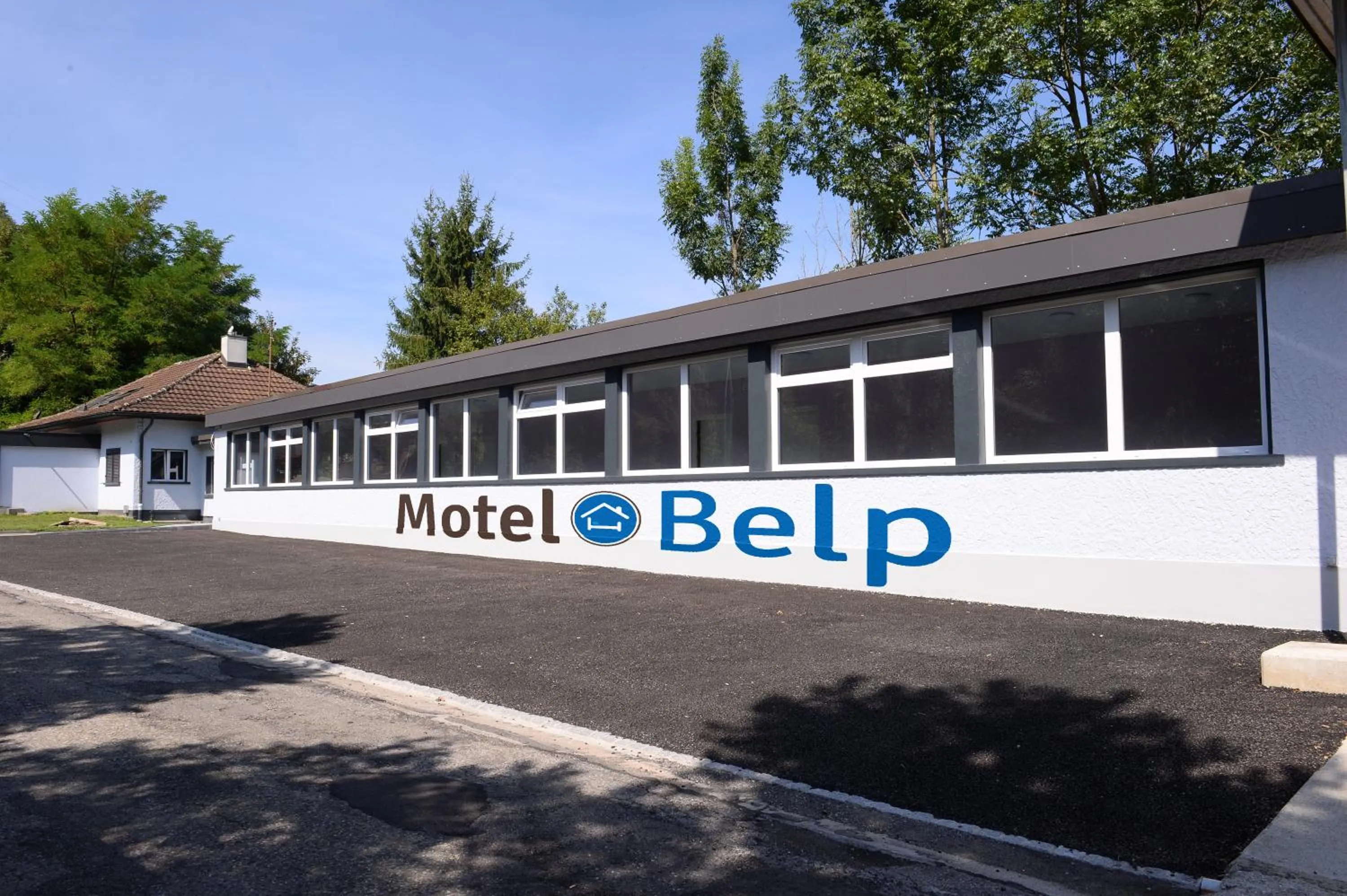 Property building in Hotel Belp Bern Airport Free Parking
