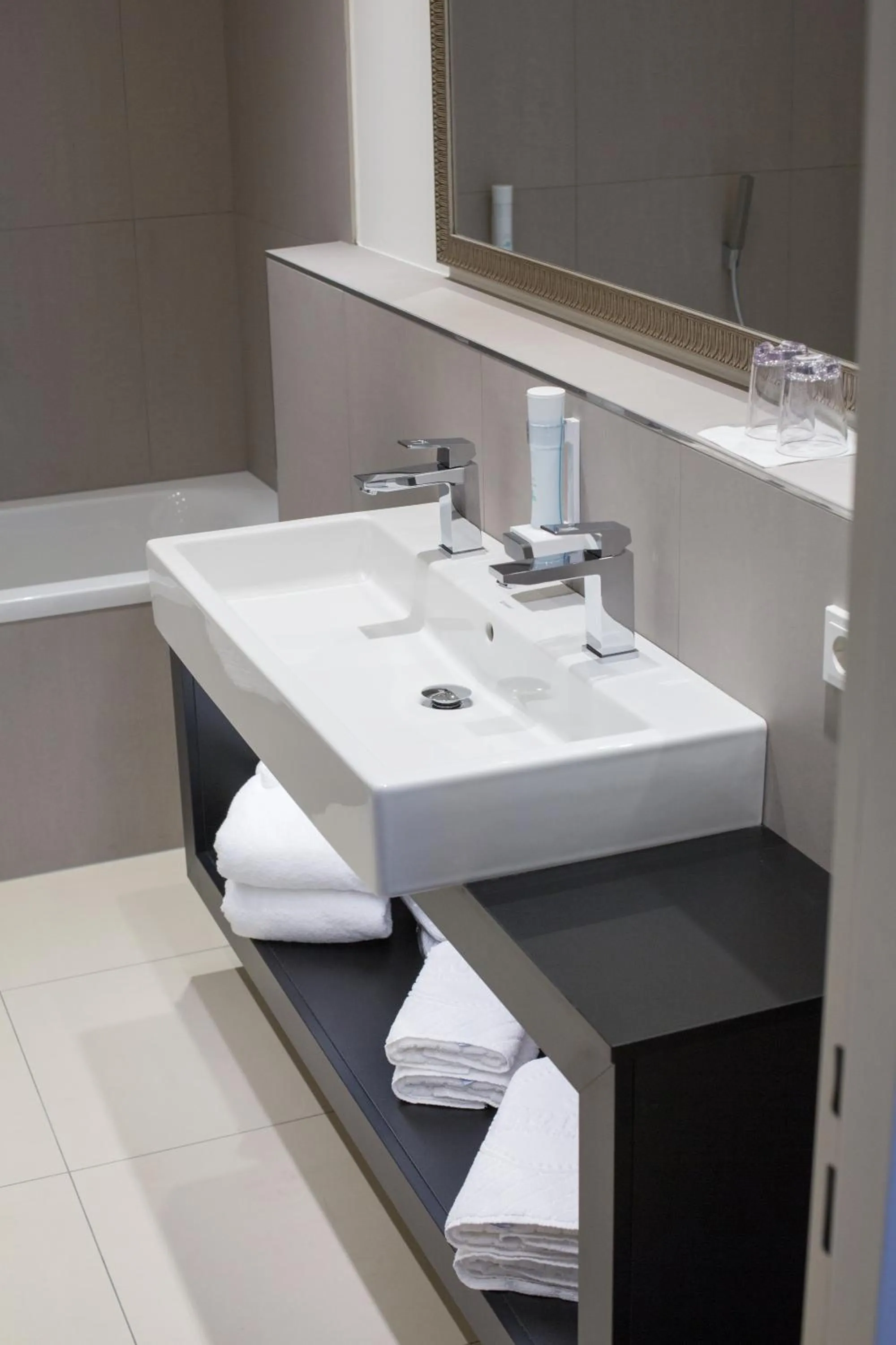 Bathroom in TWO TIMEZ - Boutique Hotel