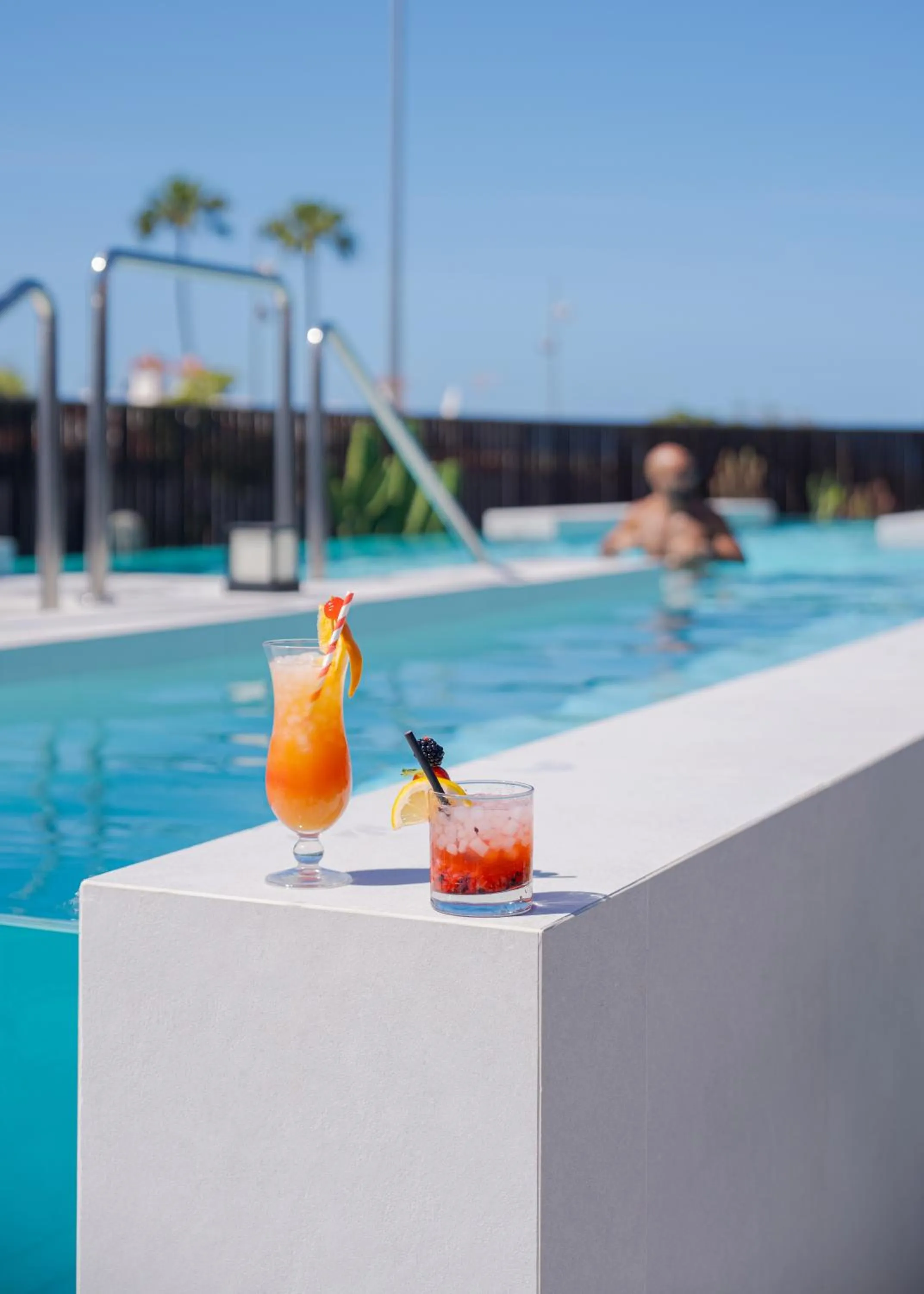 Pool view in Fahana Men Only