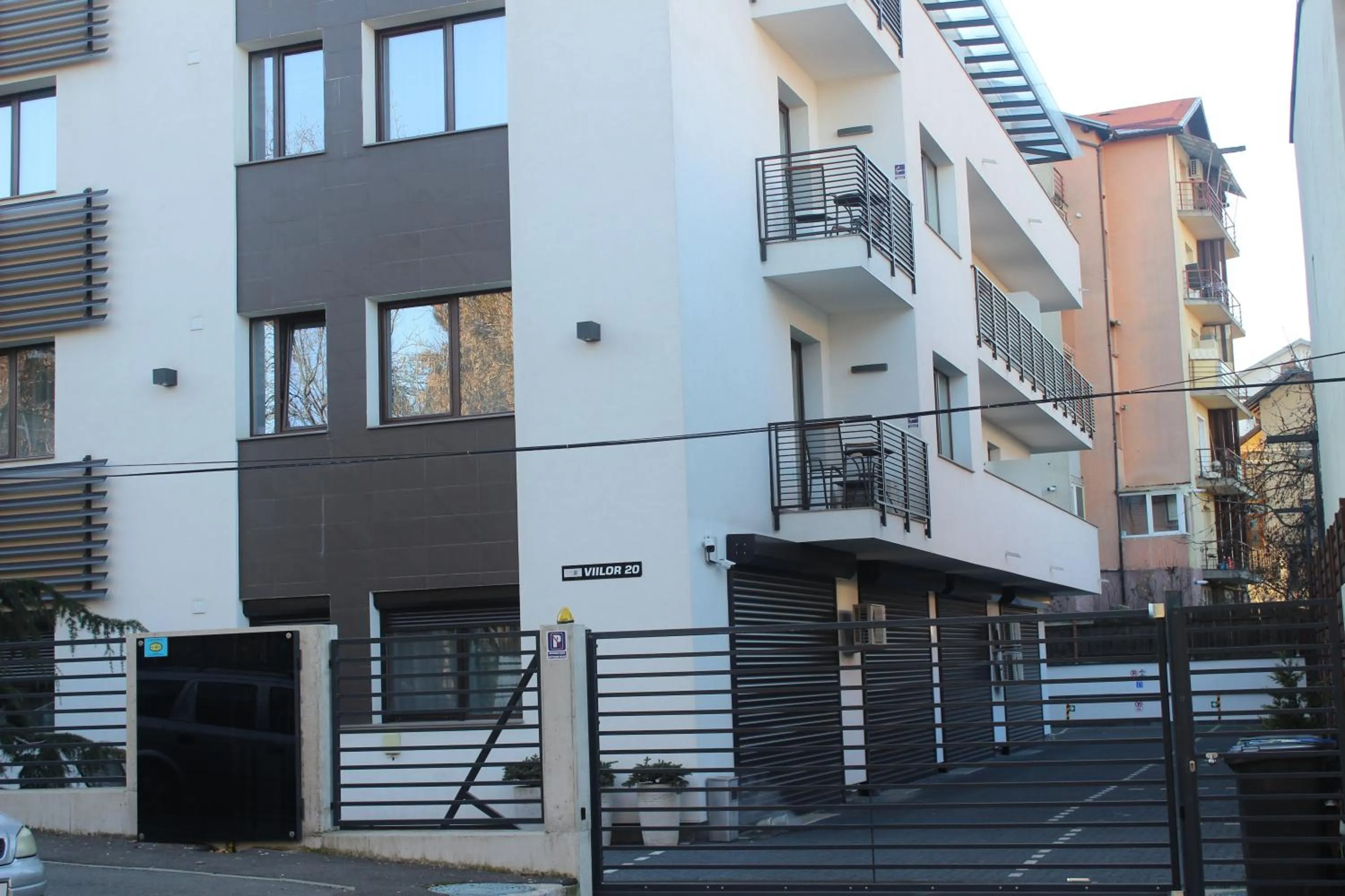 Facade/entrance in Cluj Business Class