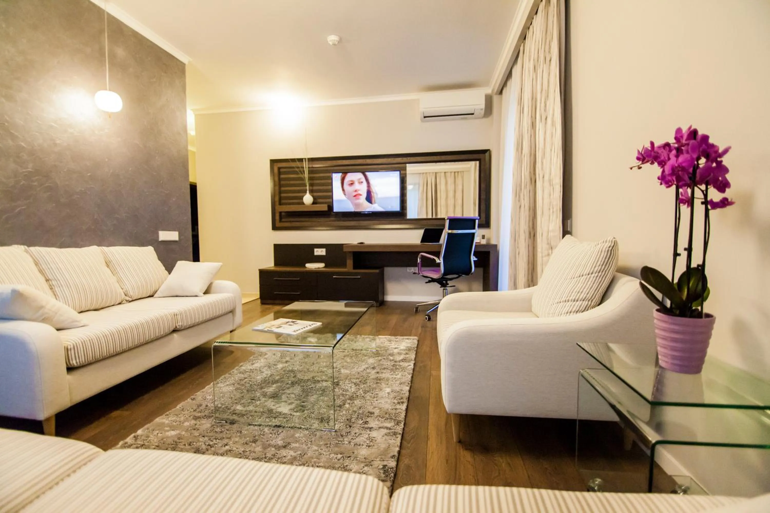 Property building in Cluj Business Class