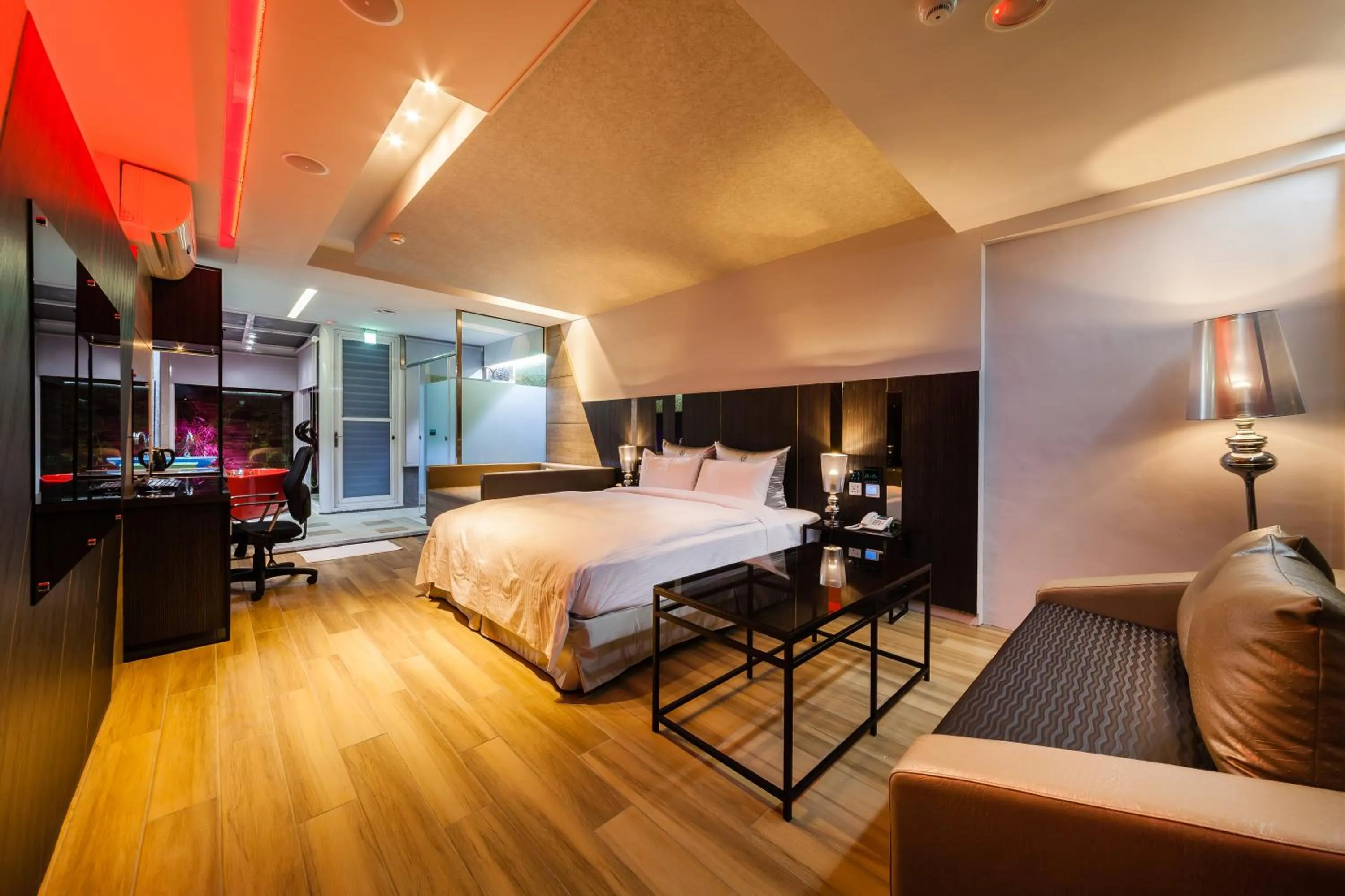 bunk bed, Bed in TY Motel