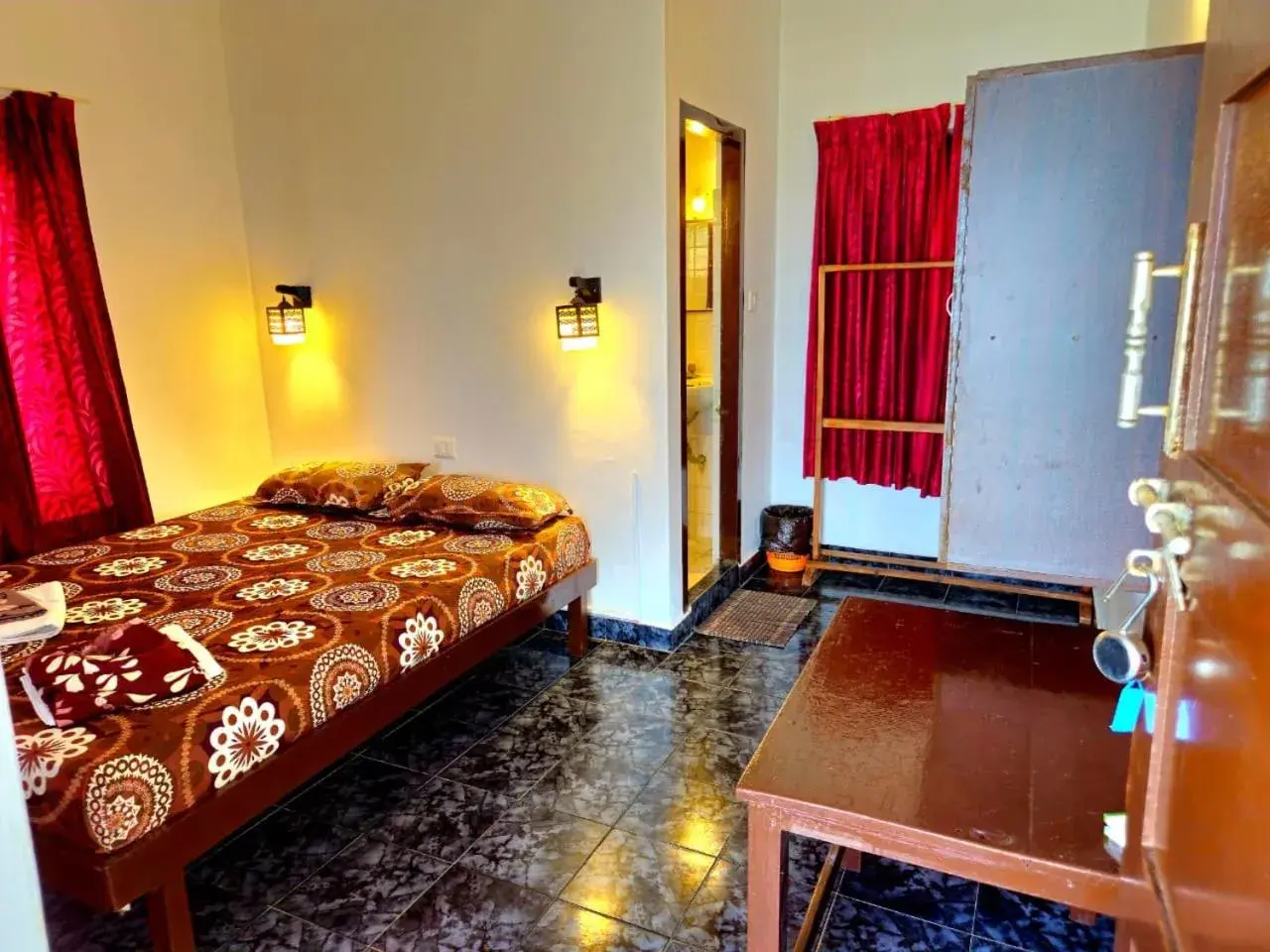 Budget Double Room in Orion Seaview Beach Hotel Budget Double Room in Orion Seaview Beach Hotel