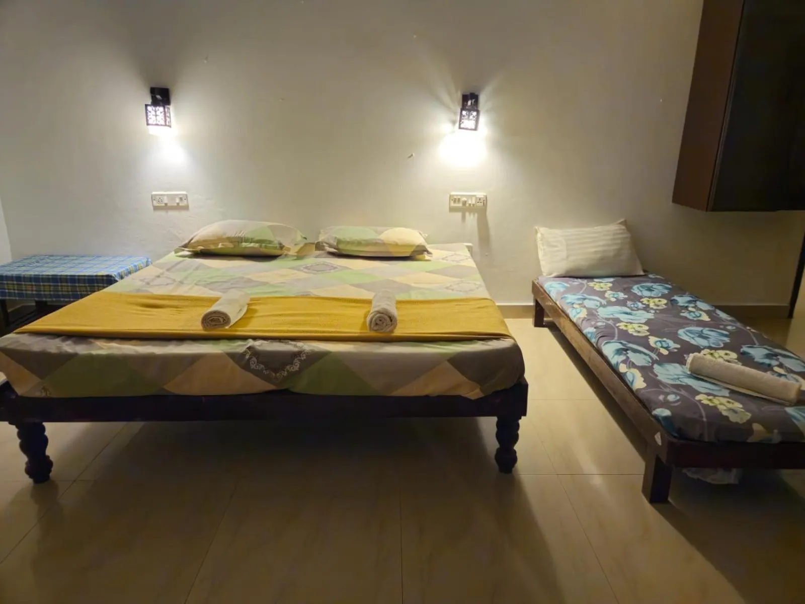 Bed in Orion Seaview Beach Hotel