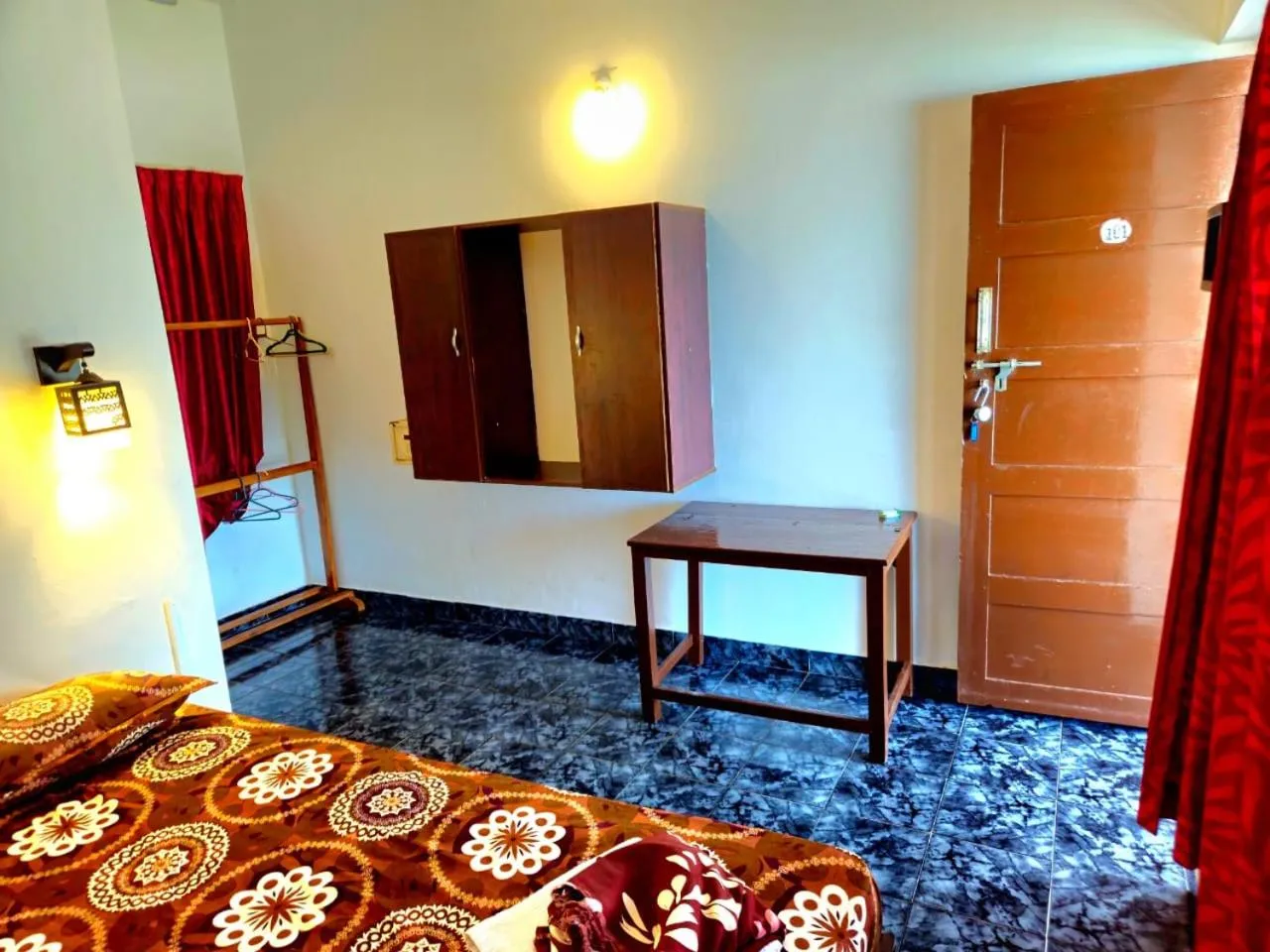 Bed in Orion Seaview Beach Hotel