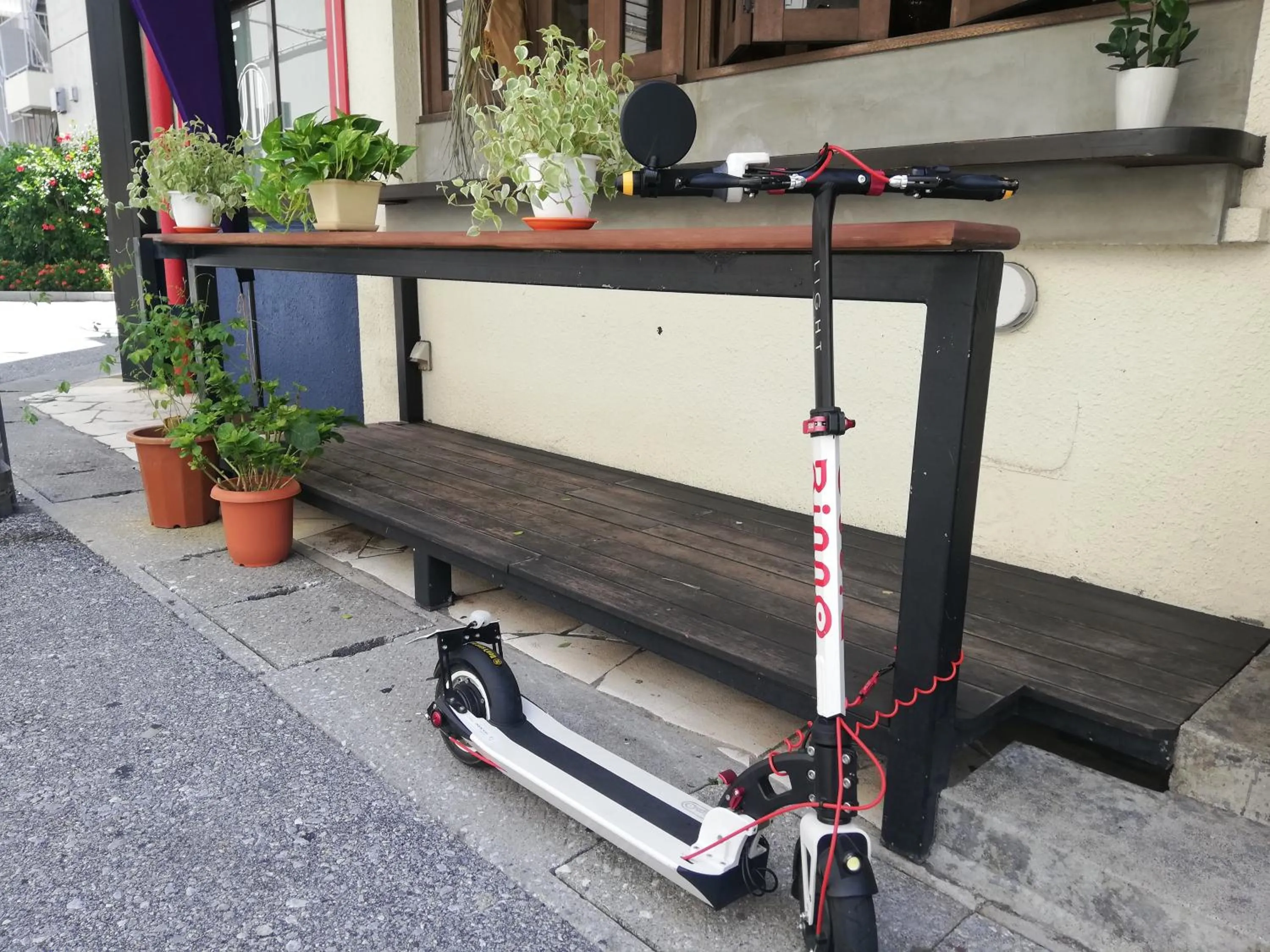 Entertainment in The Kitchen Hostel Ao