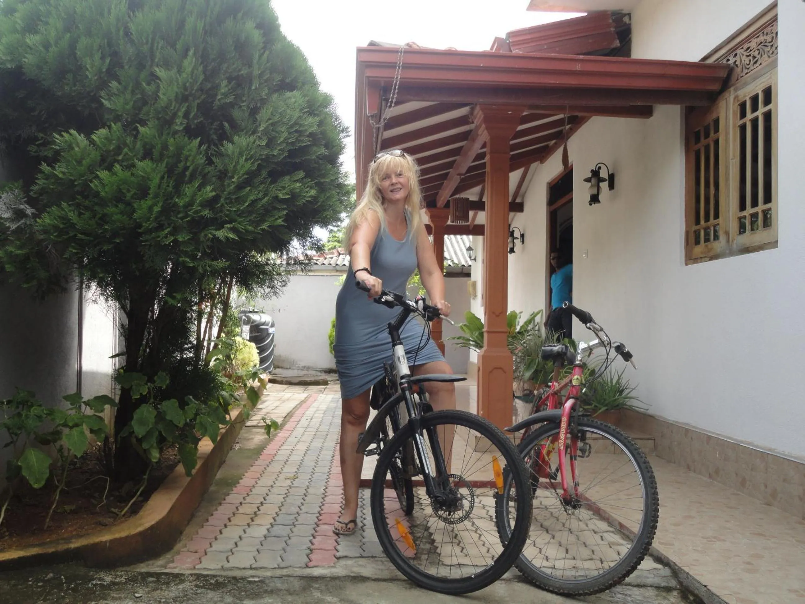 Cycling, Biking in Sapara River Guest